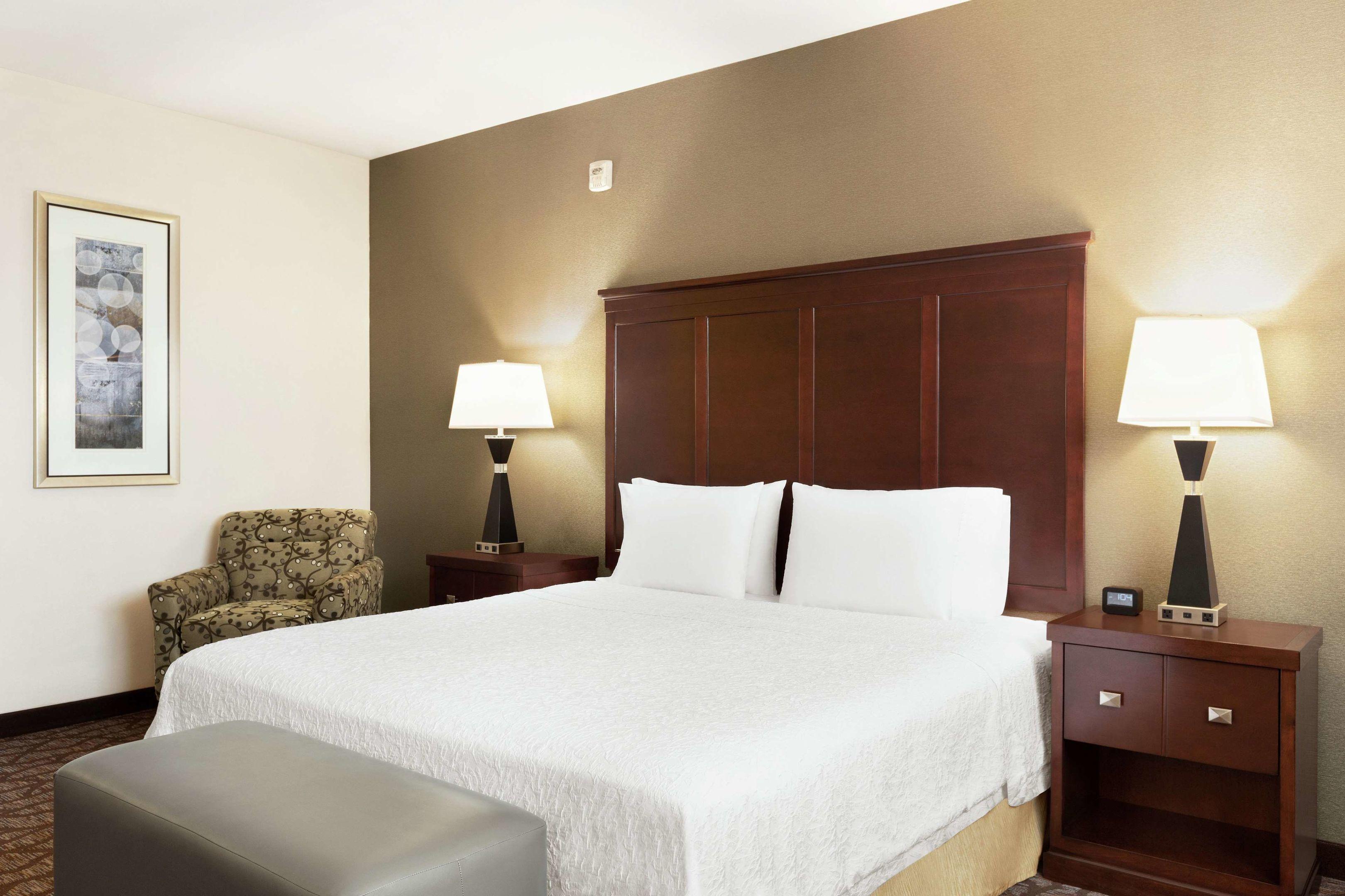 Hampton Inn & Suites Houston/Pasadena — photo 5