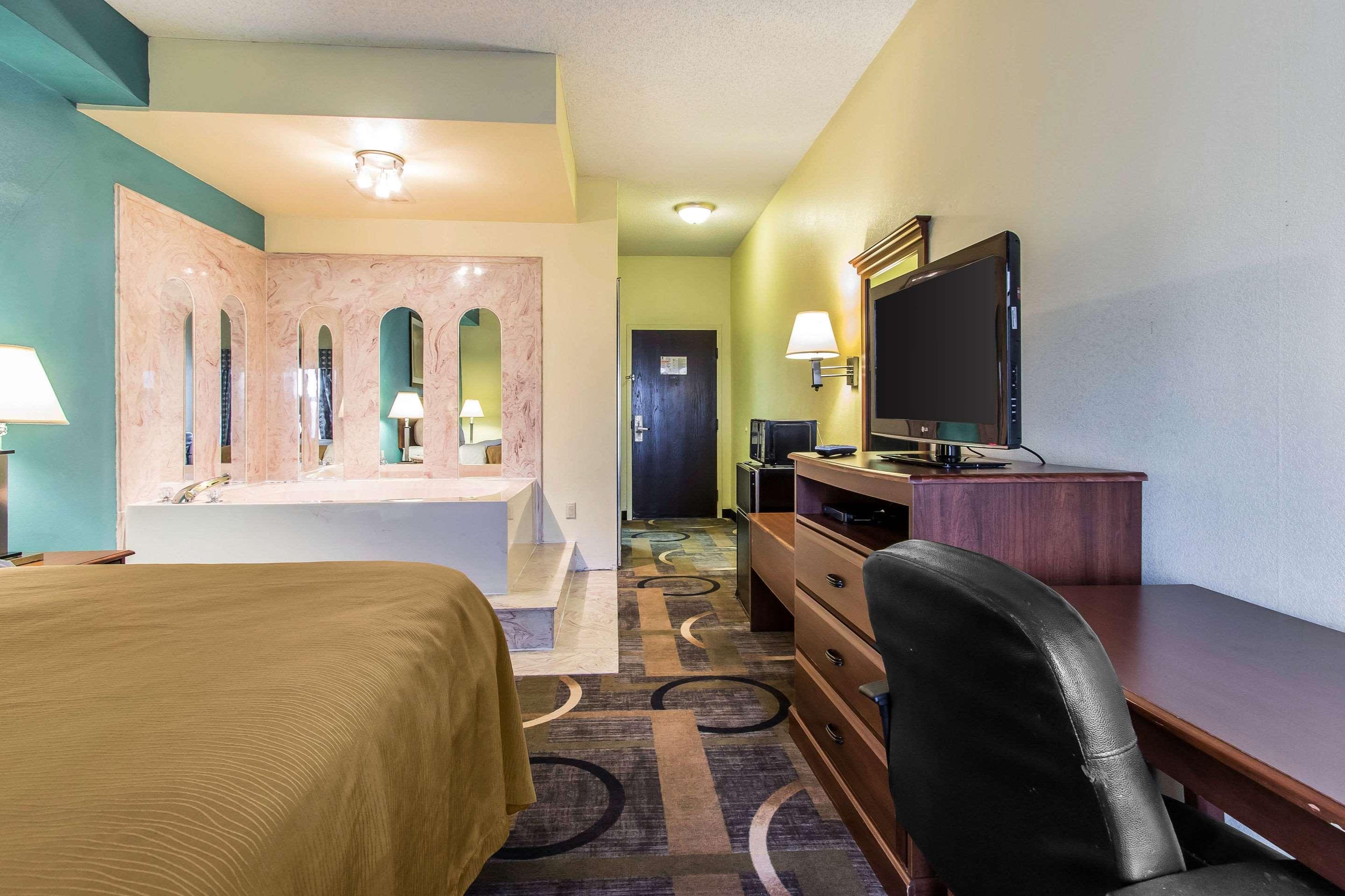 Quality Inn And Suites Memphis — photo 5