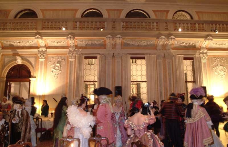 Hotel Monaco & Grand Canal — photo 4