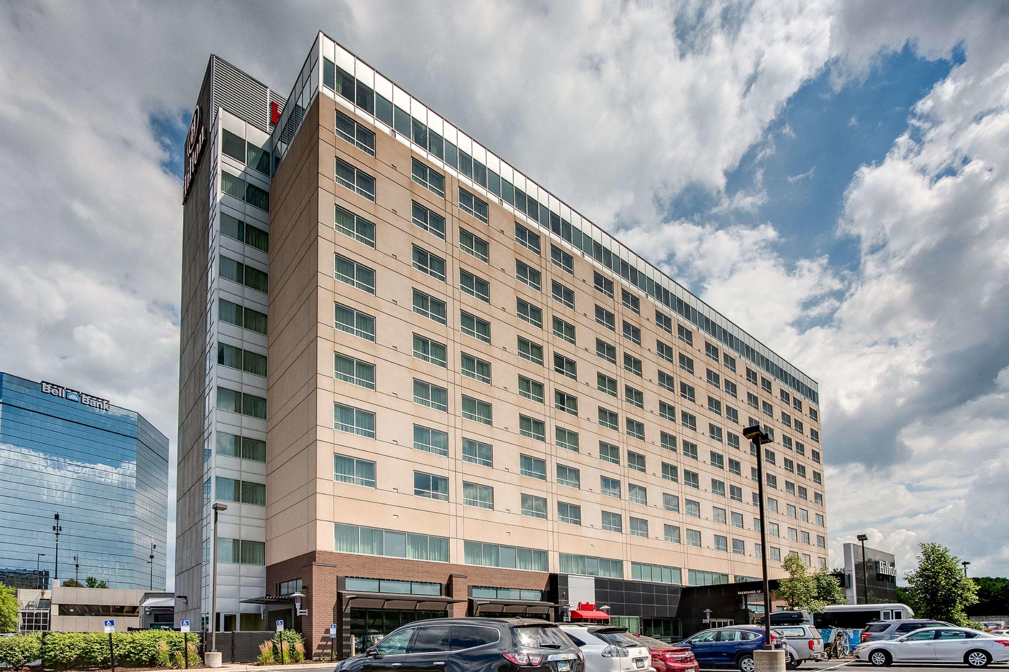 Hilton Minneapolis/Bloomington — photo 4