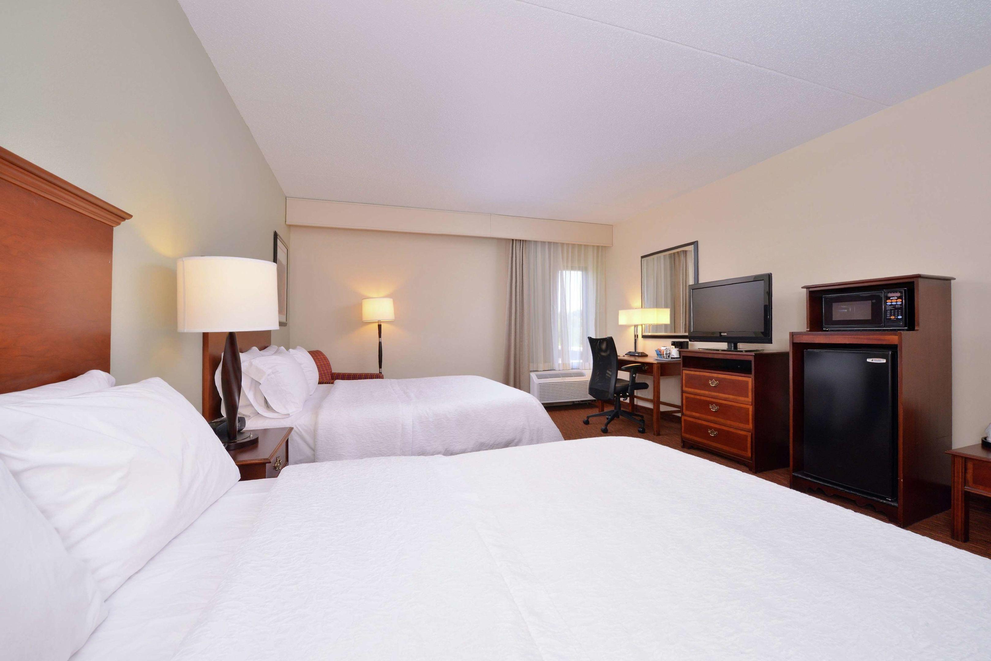 Hampton Inn Waynesboro / Stuarts Draft — photo 5