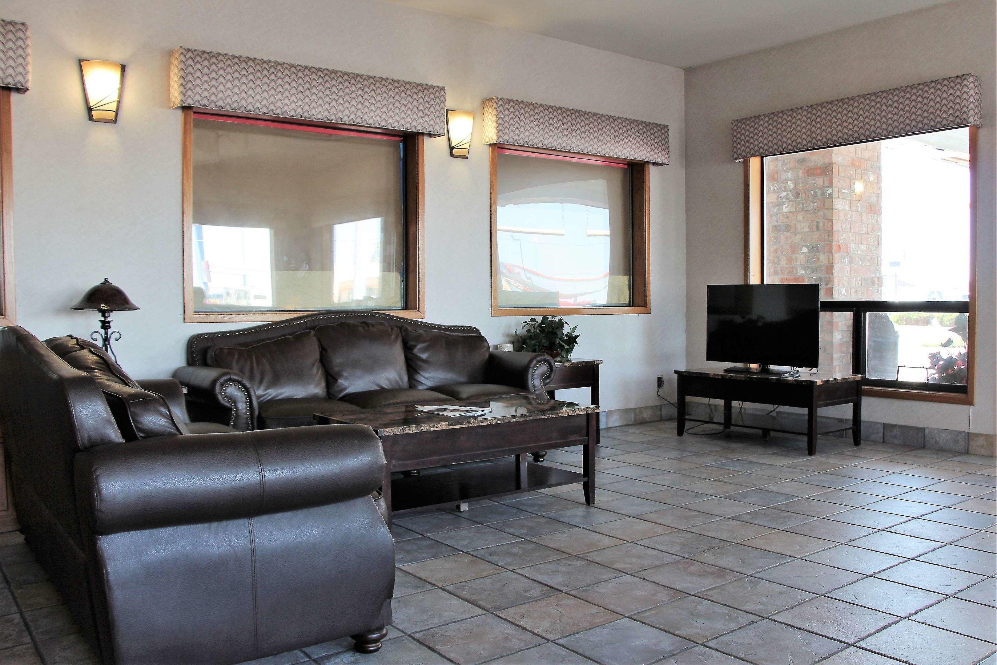 SureStay Plus Hotel By Best Western Moses Lake — photo 4