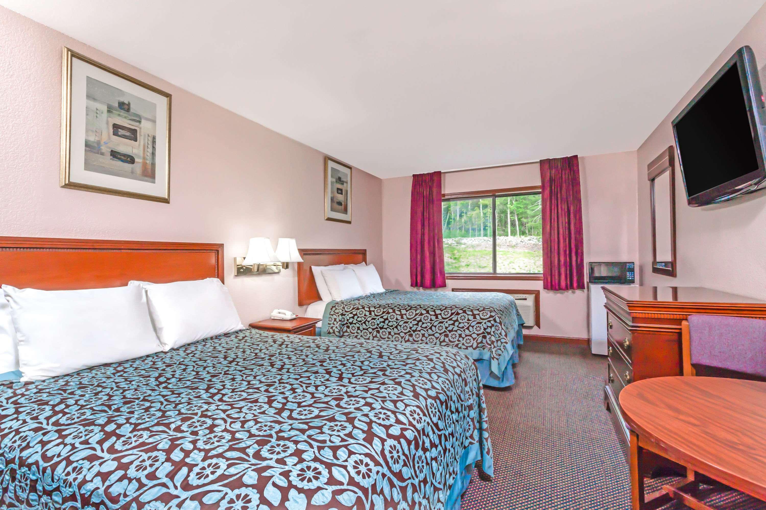 Days Inn by Wyndham Wurtsboro — photo 5