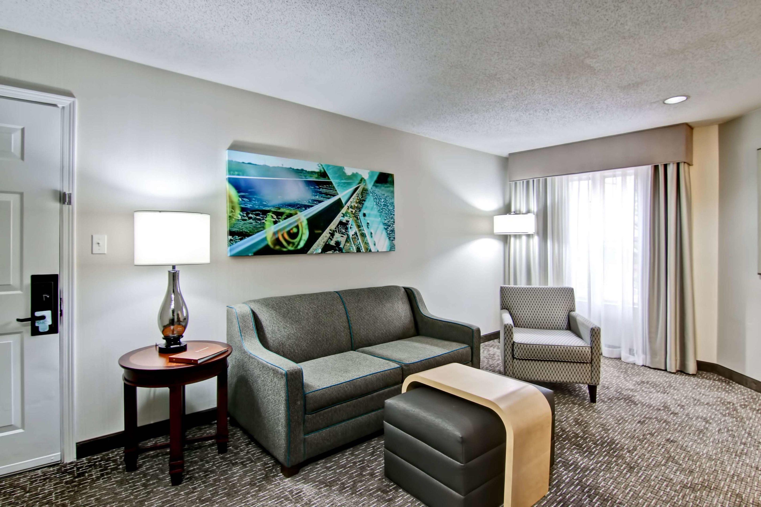 Homewood Suites Memphis-Poplar — photo 5