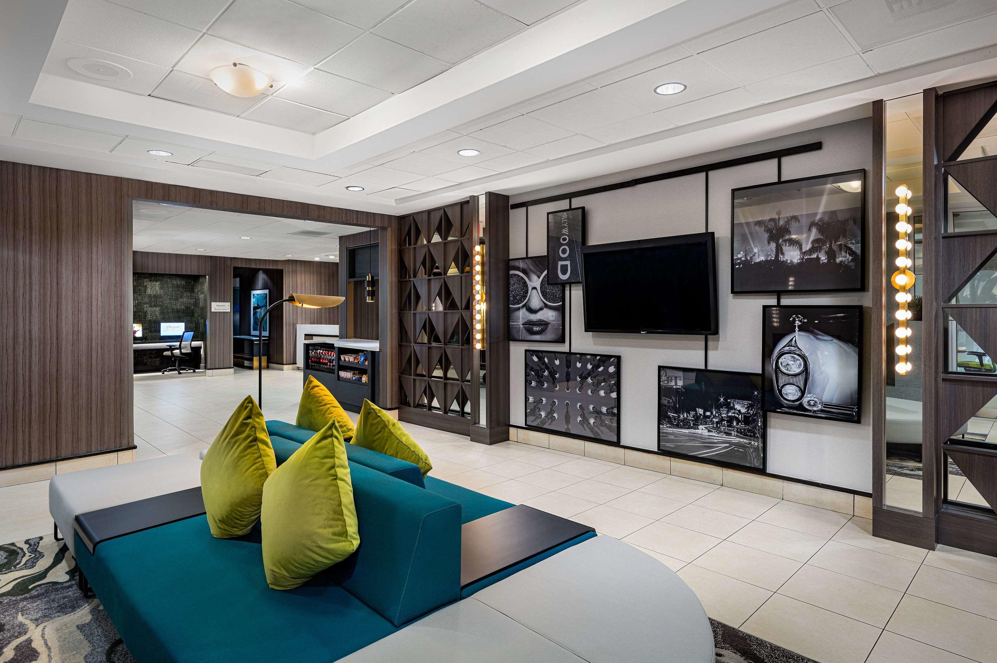 Hilton Garden Inn Los Angeles/Hollywood — photo 4