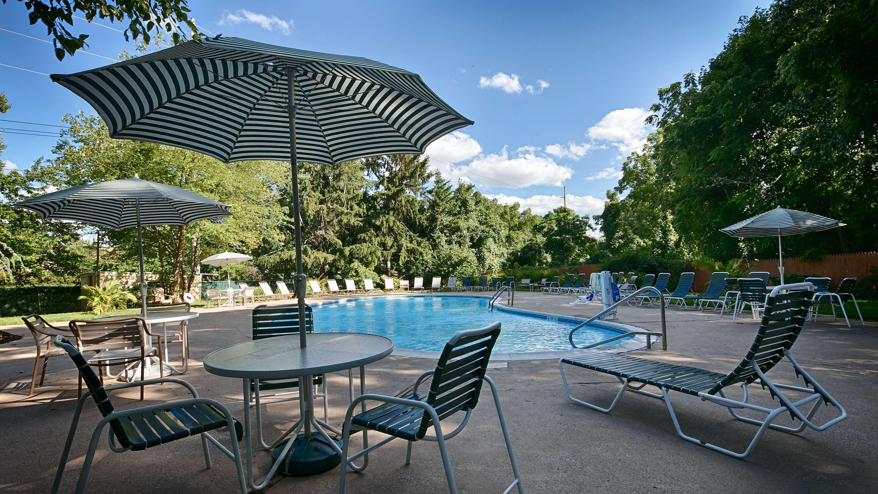 Best Western Woodbury Inn — photo 4