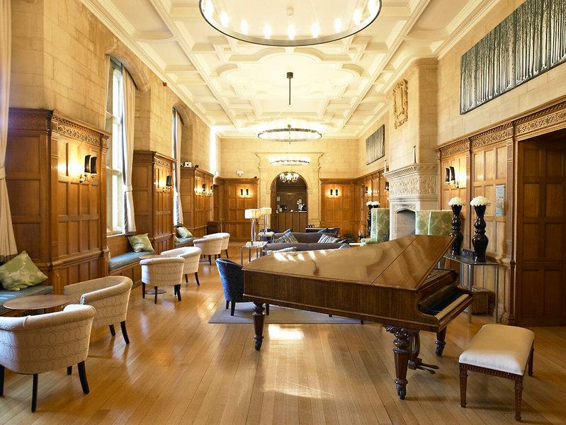 Eynsham Hall — photo 3