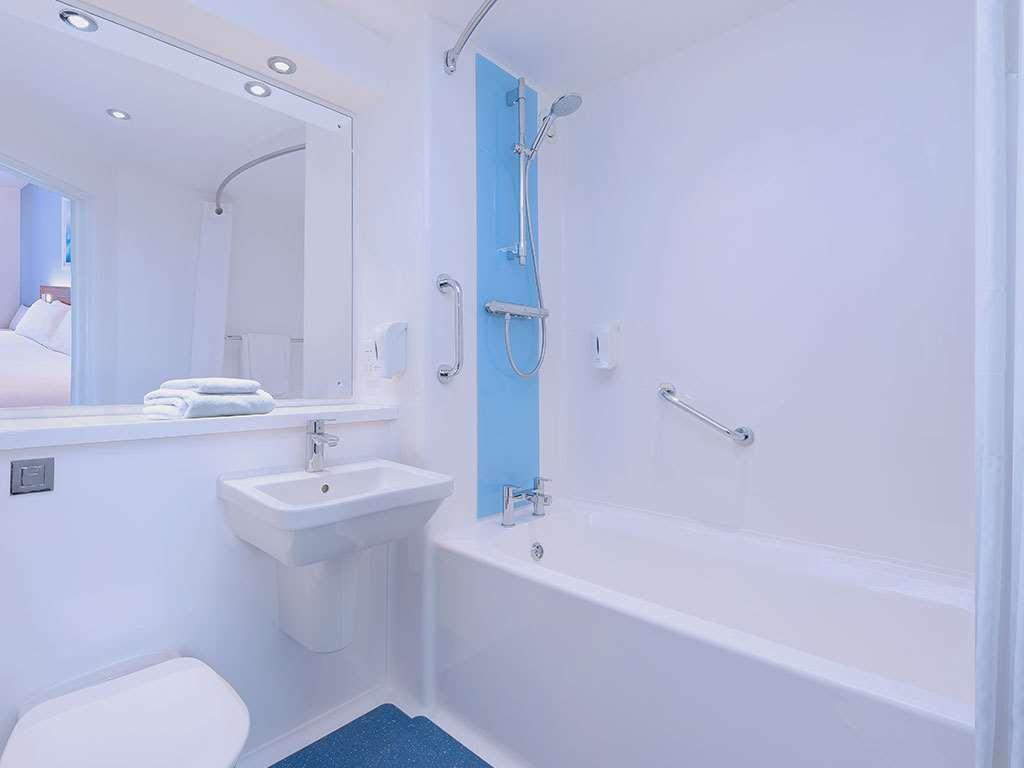 Travelodge London Richmond Central — photo 5