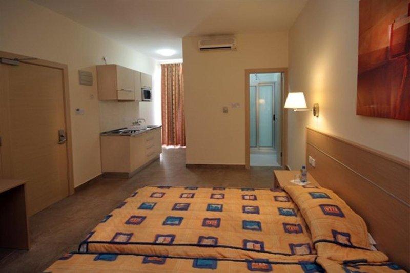 Blubay Apartments by ST Hotels — photo 5