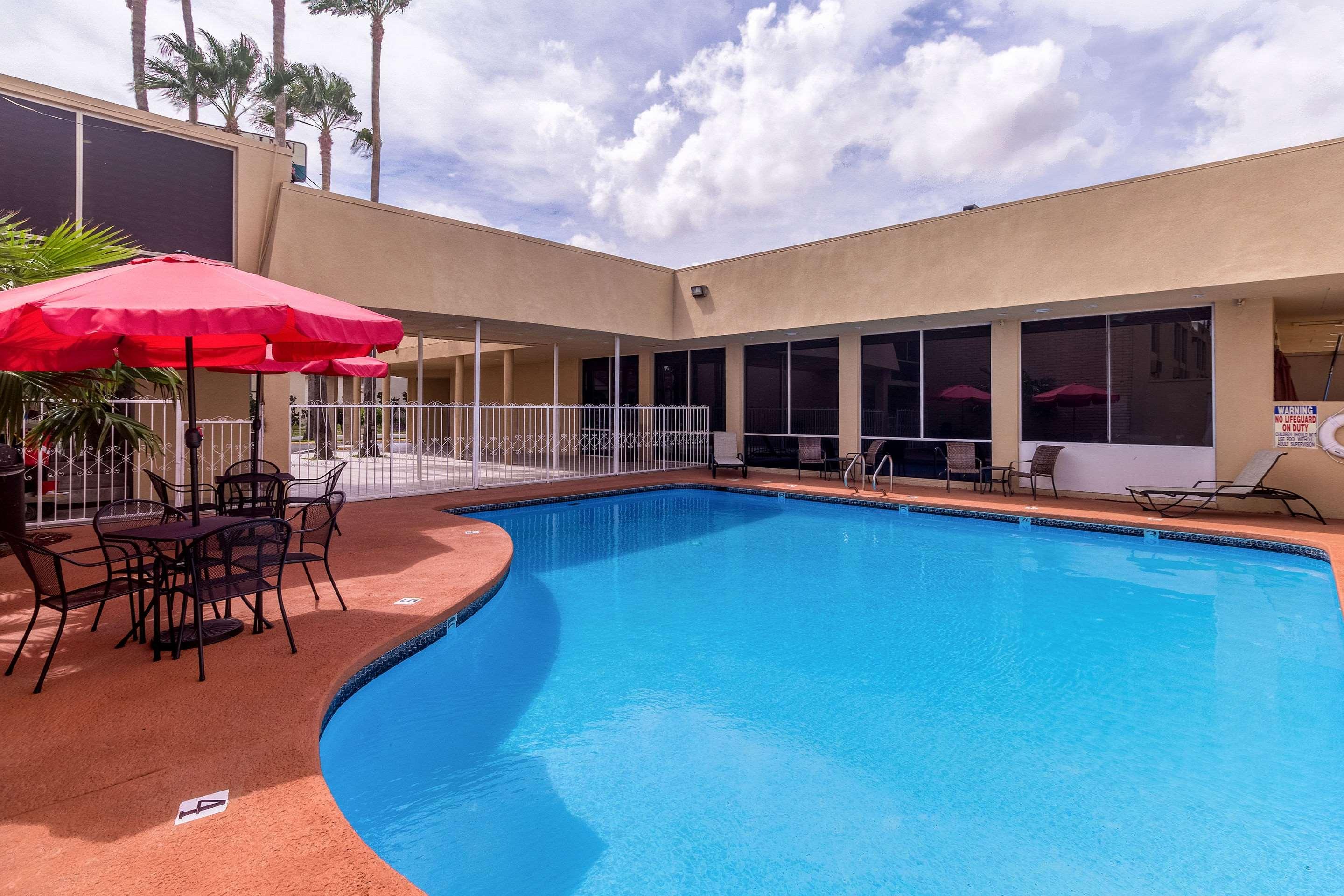 Hotel Misión Express McAllen — photo 4