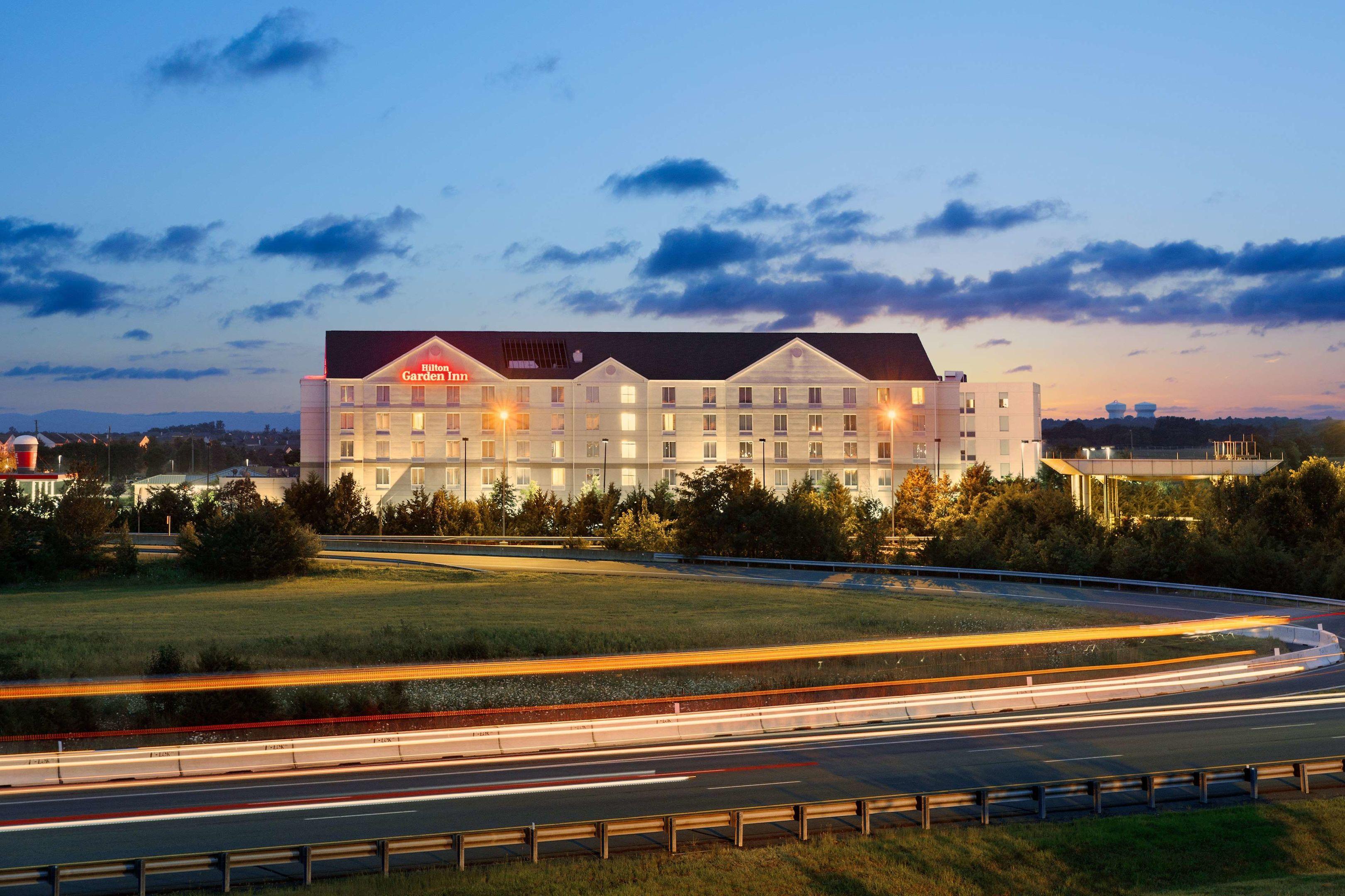 Hilton Garden Inn Dulles North — photo 3