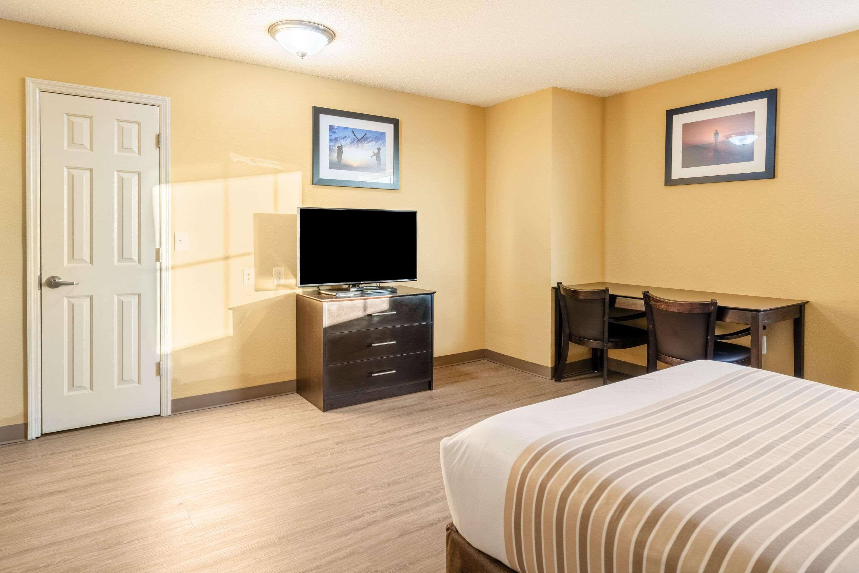 Suburban Extended Stay Hotel Camp Lejeune — photo 5