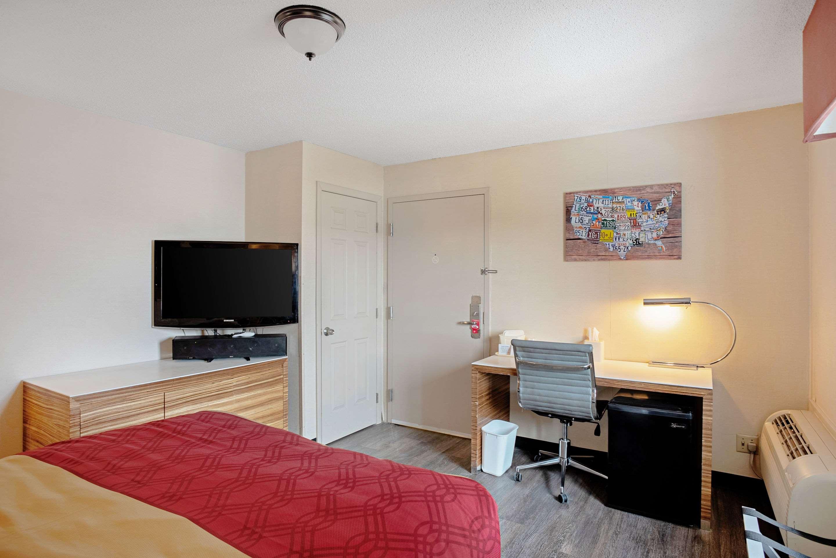 Econo Lodge — photo 3