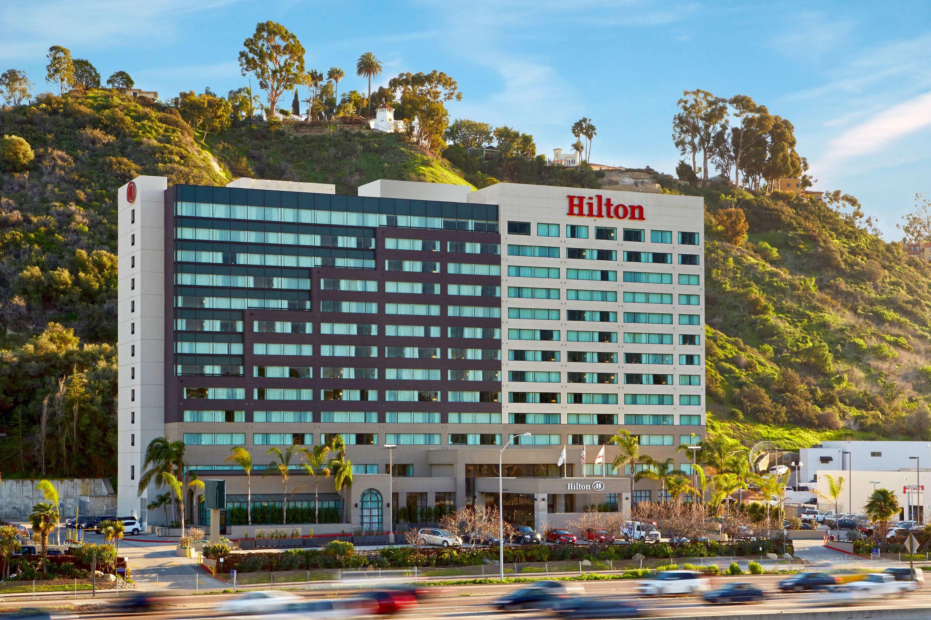 Hilton San Diego Mission Valley — photo 5