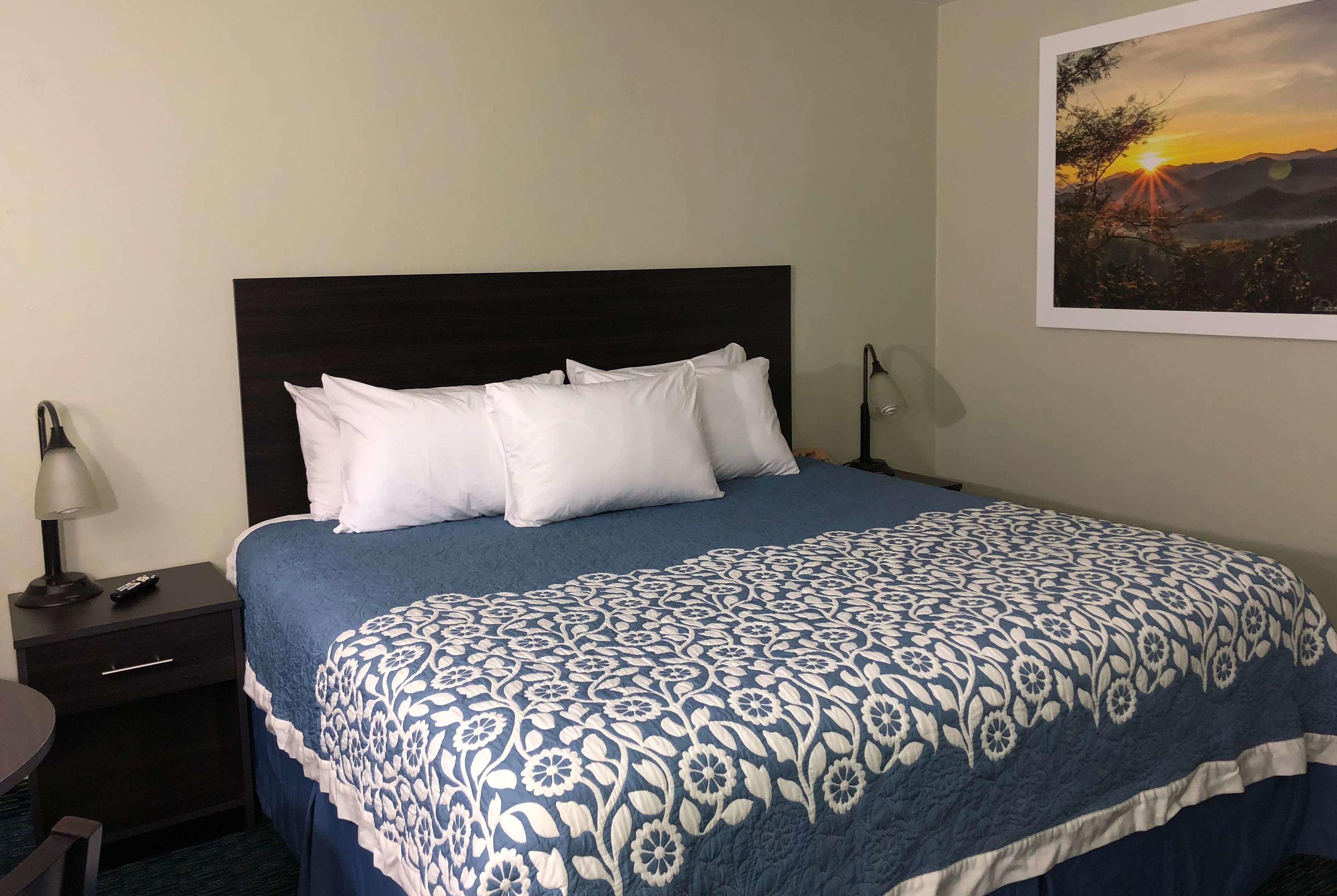 Days Inn by Wyndham South Lake Tahoe — photo 5