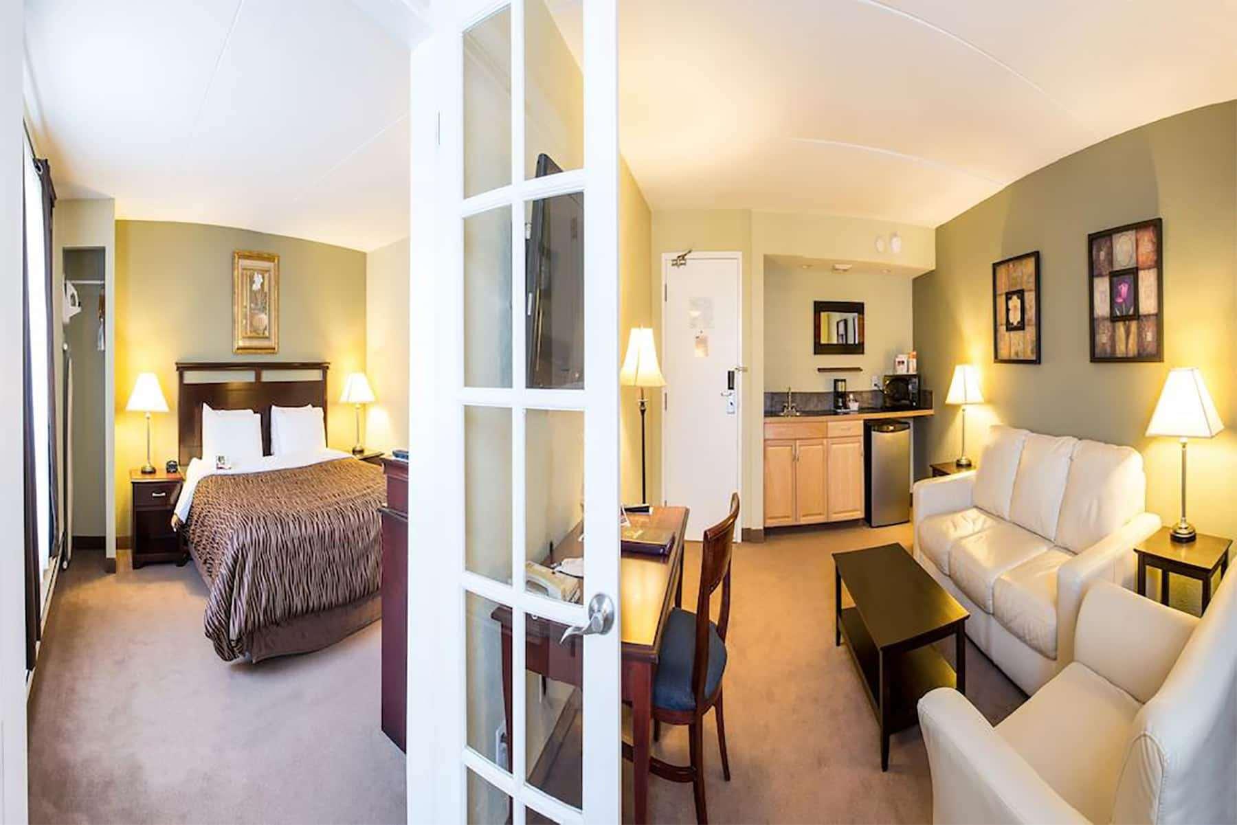 Chateau Regina & Suites — photo 3