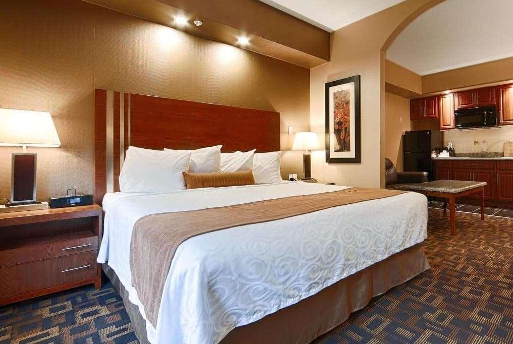 Days Inn by Wyndham Redwater — photo 5