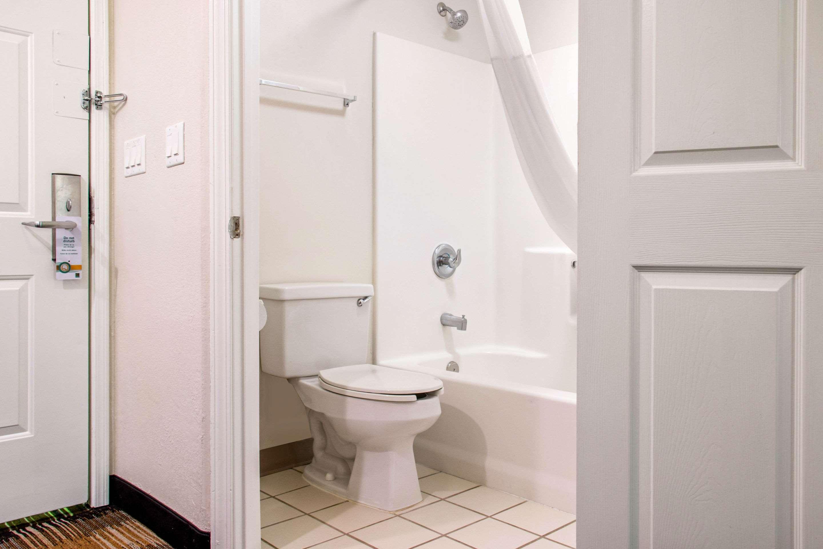 Quality Inn Pooler - Savannah I-95 — photo 4