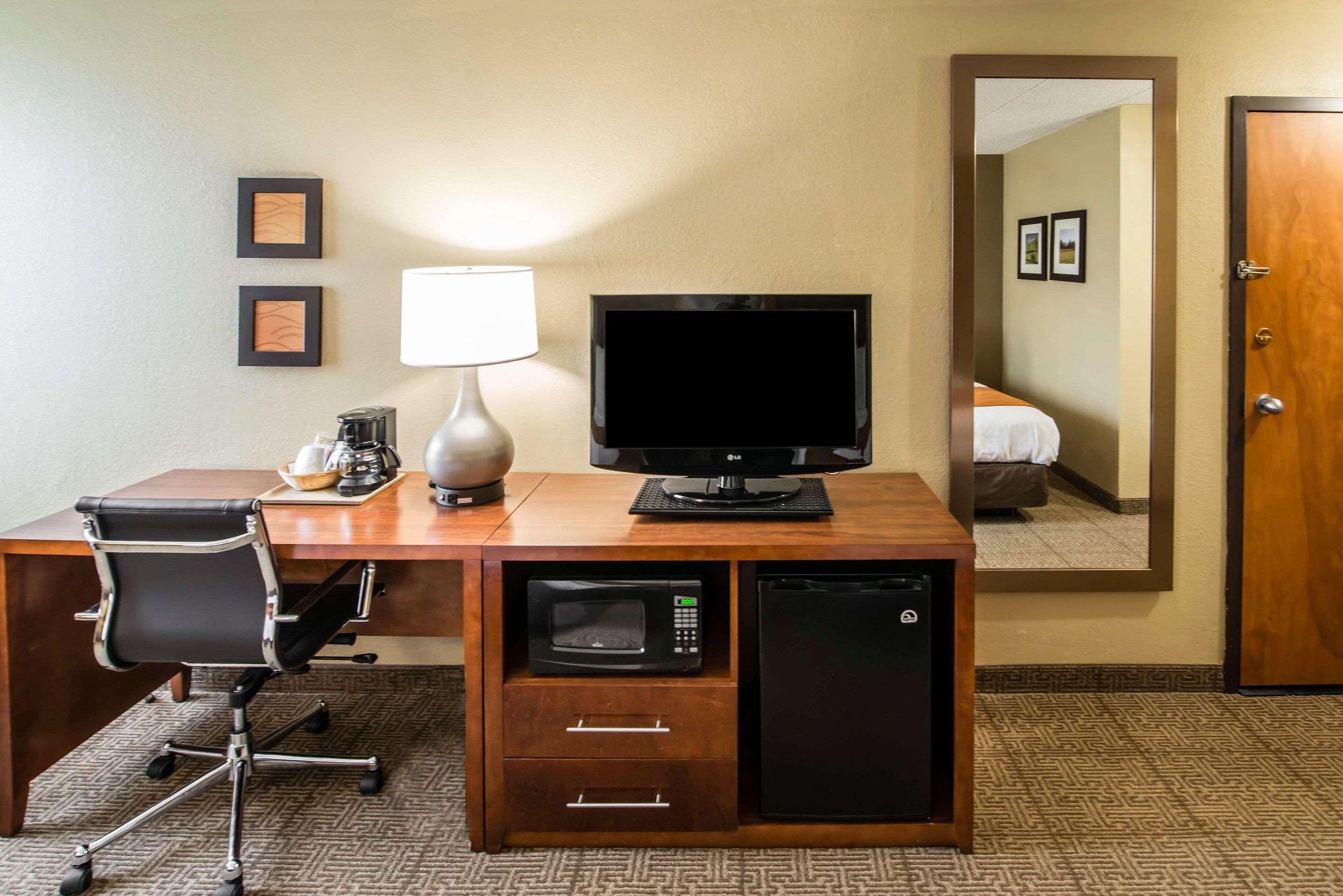 Comfort Inn Wytheville — photo 5