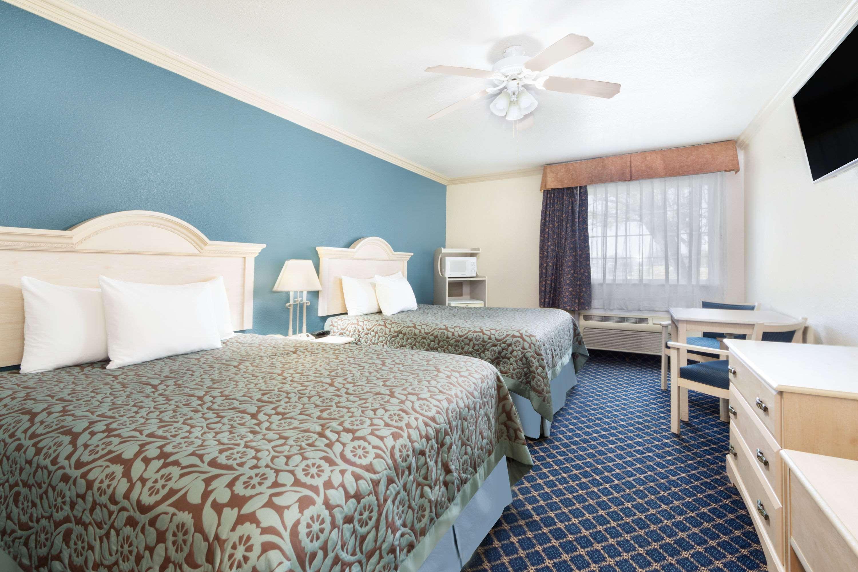 Days Inn Dalhart — photo 4