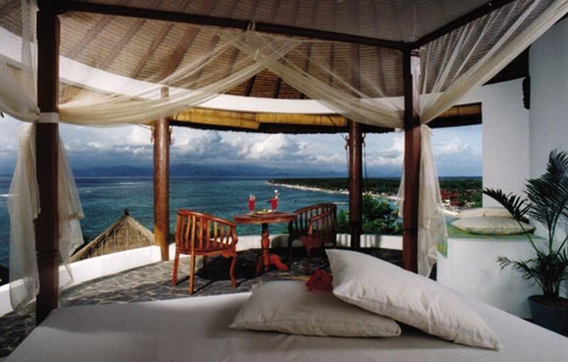 Coconuts Beach Resort — photo 3