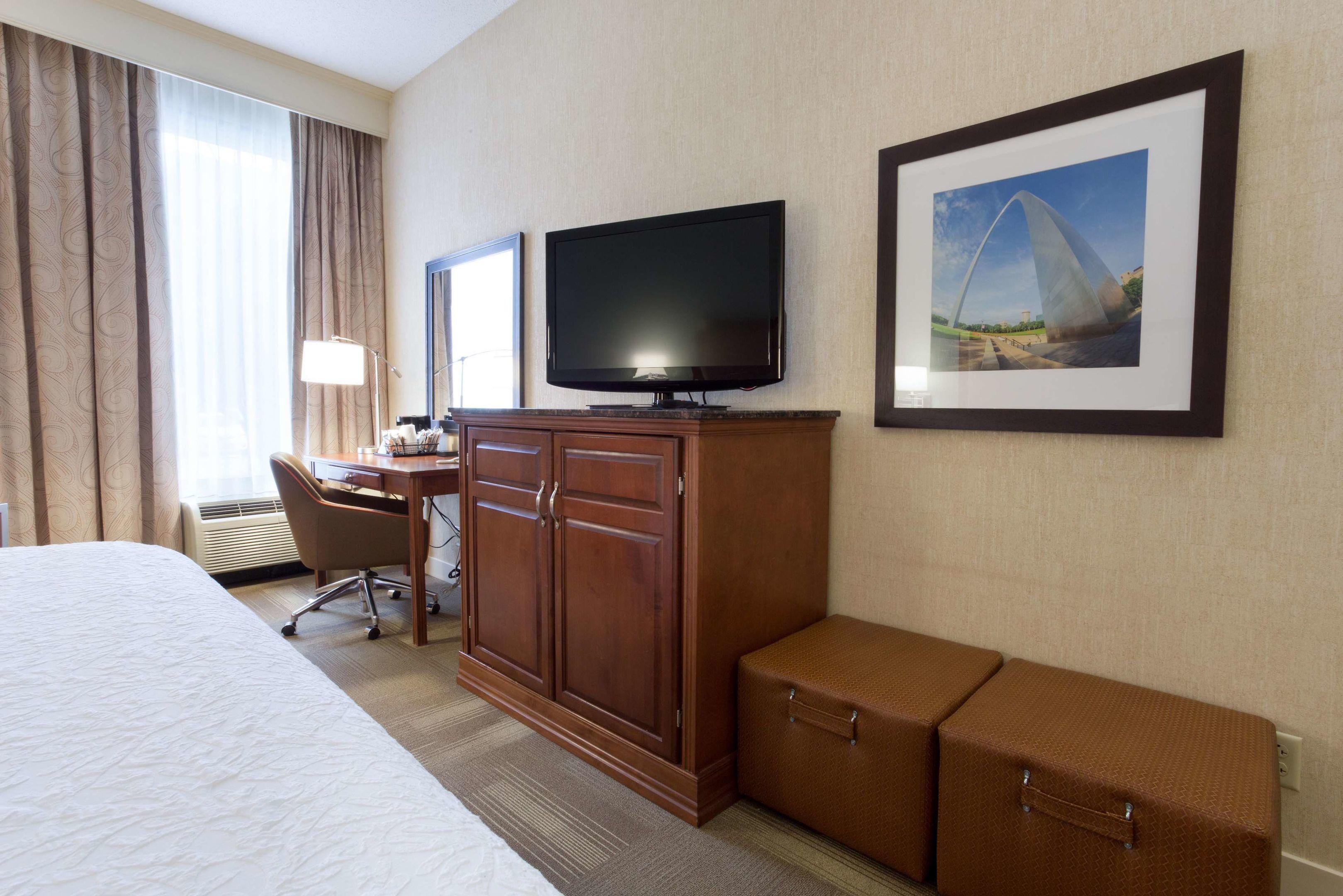 Hampton Inn St. Louis Airport — photo 5