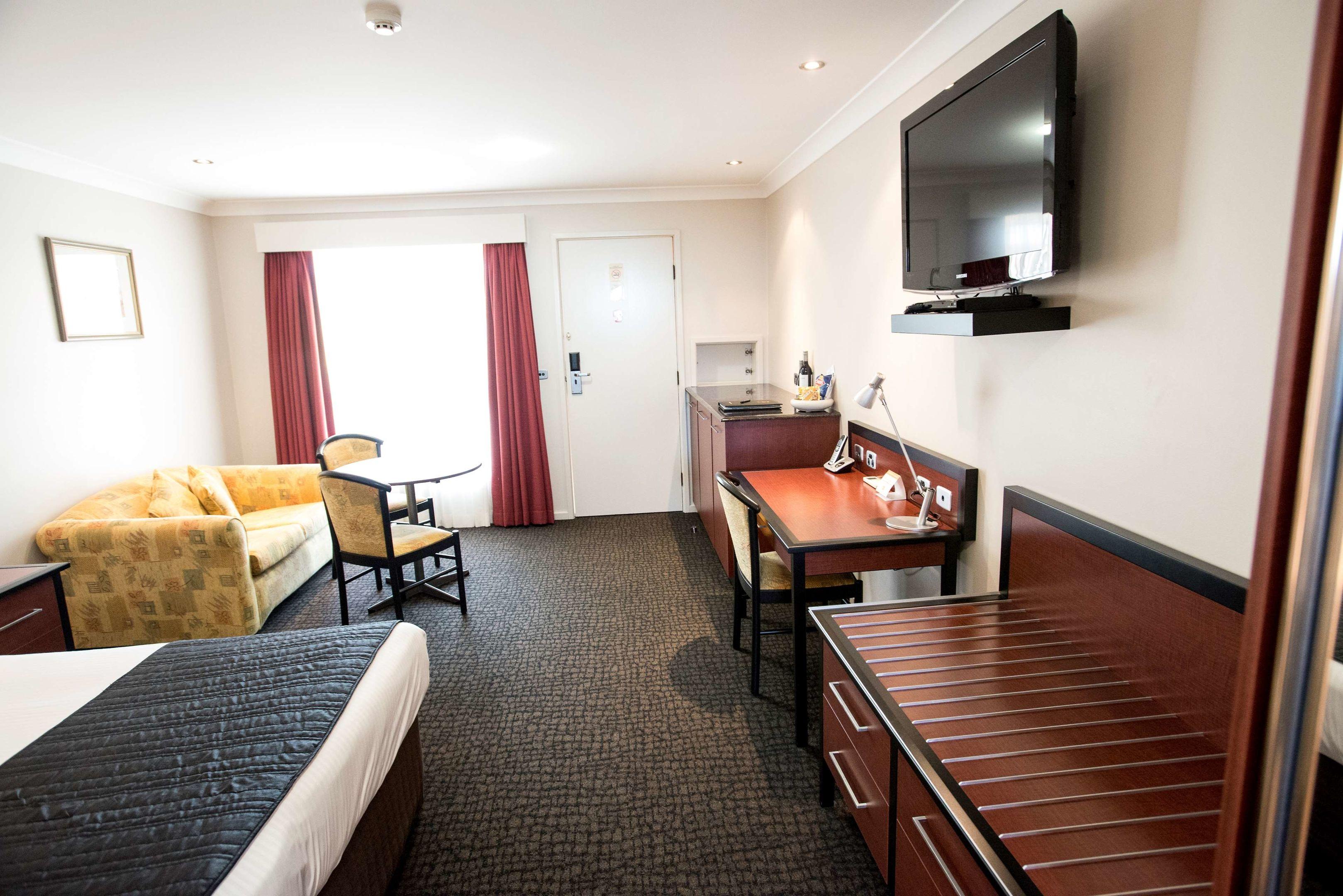 Best Western Plus All Settlers Motor Inn — photo 5