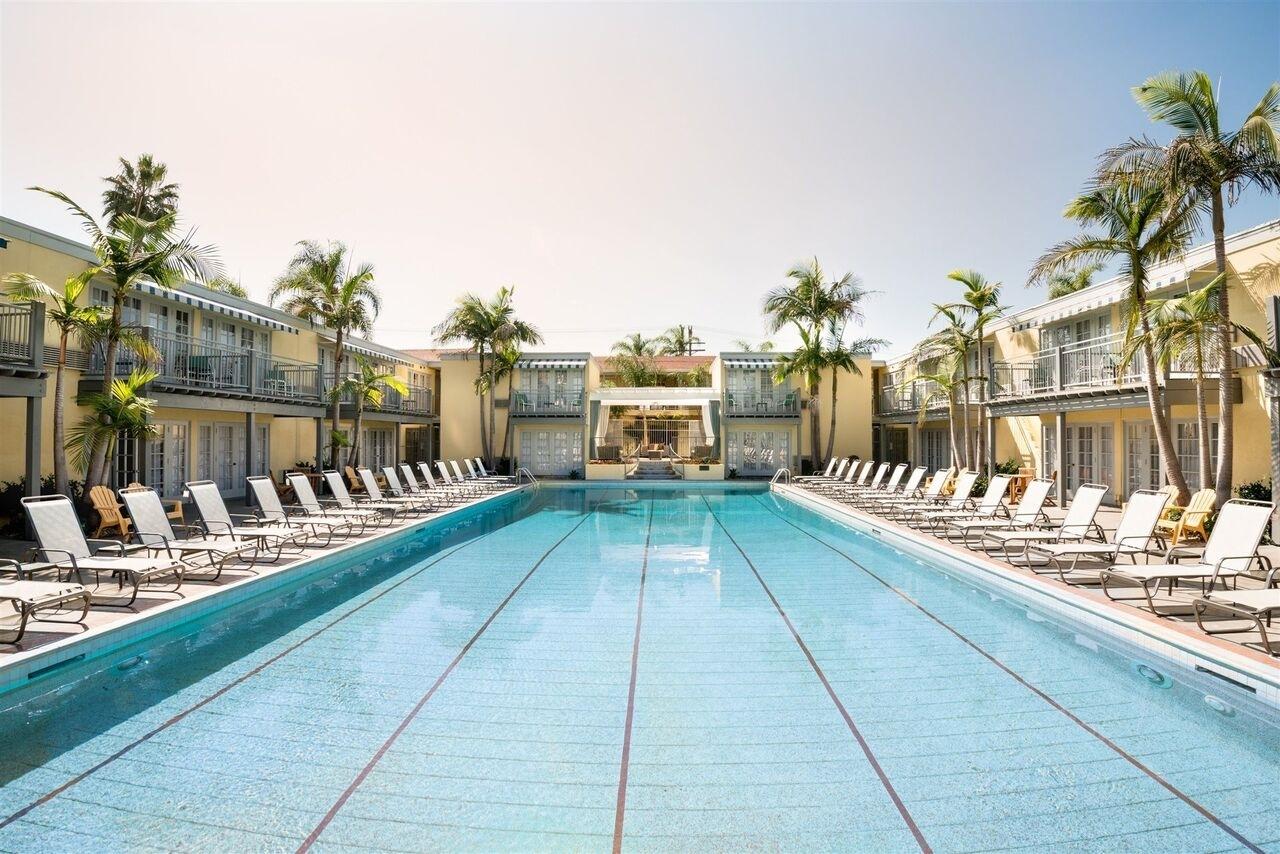 The Lafayette Hotel, Swim Club & Bungalows — photo 4