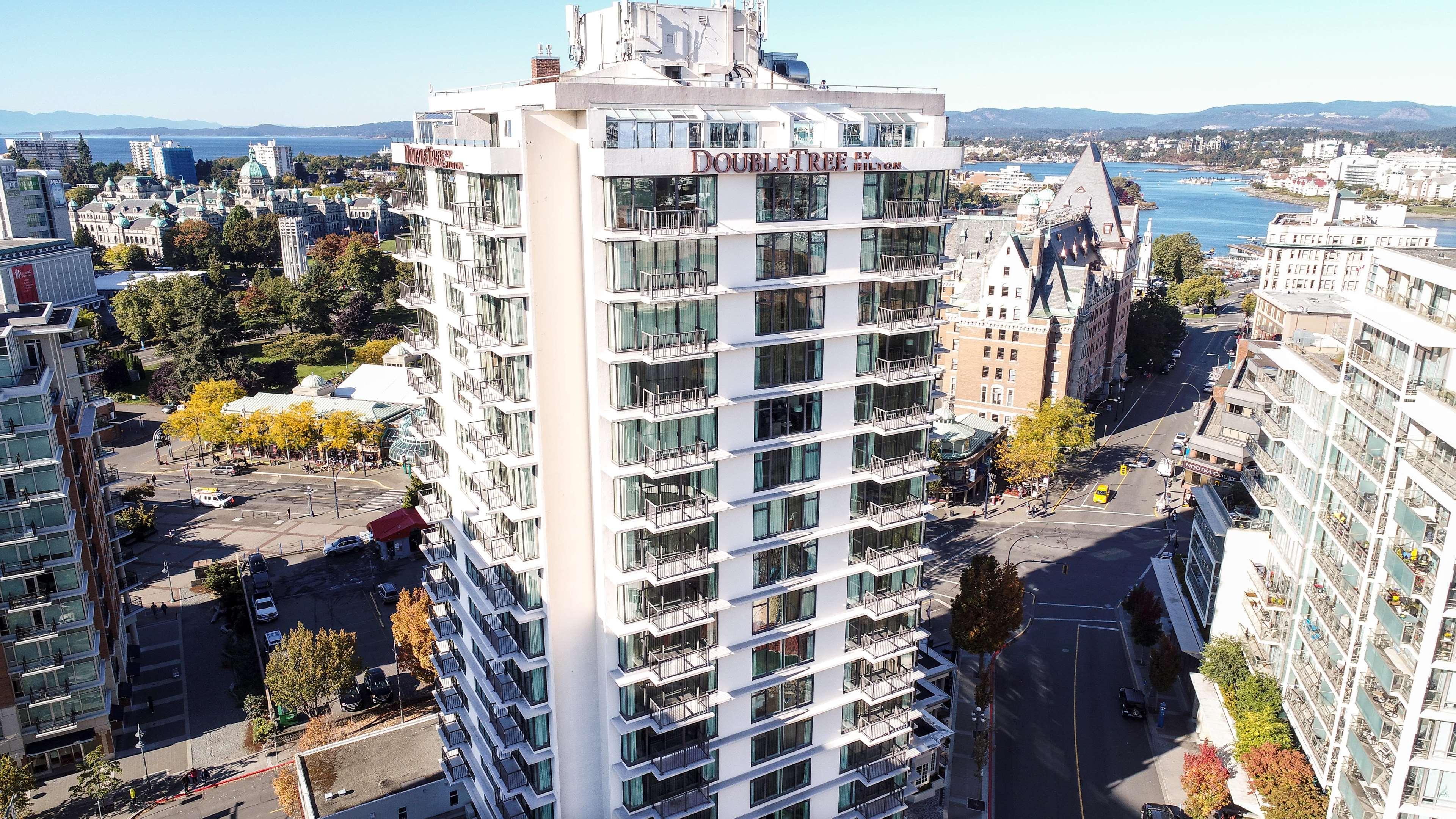 DoubleTree by Hilton Hotel & Suites Victoria — photo 4