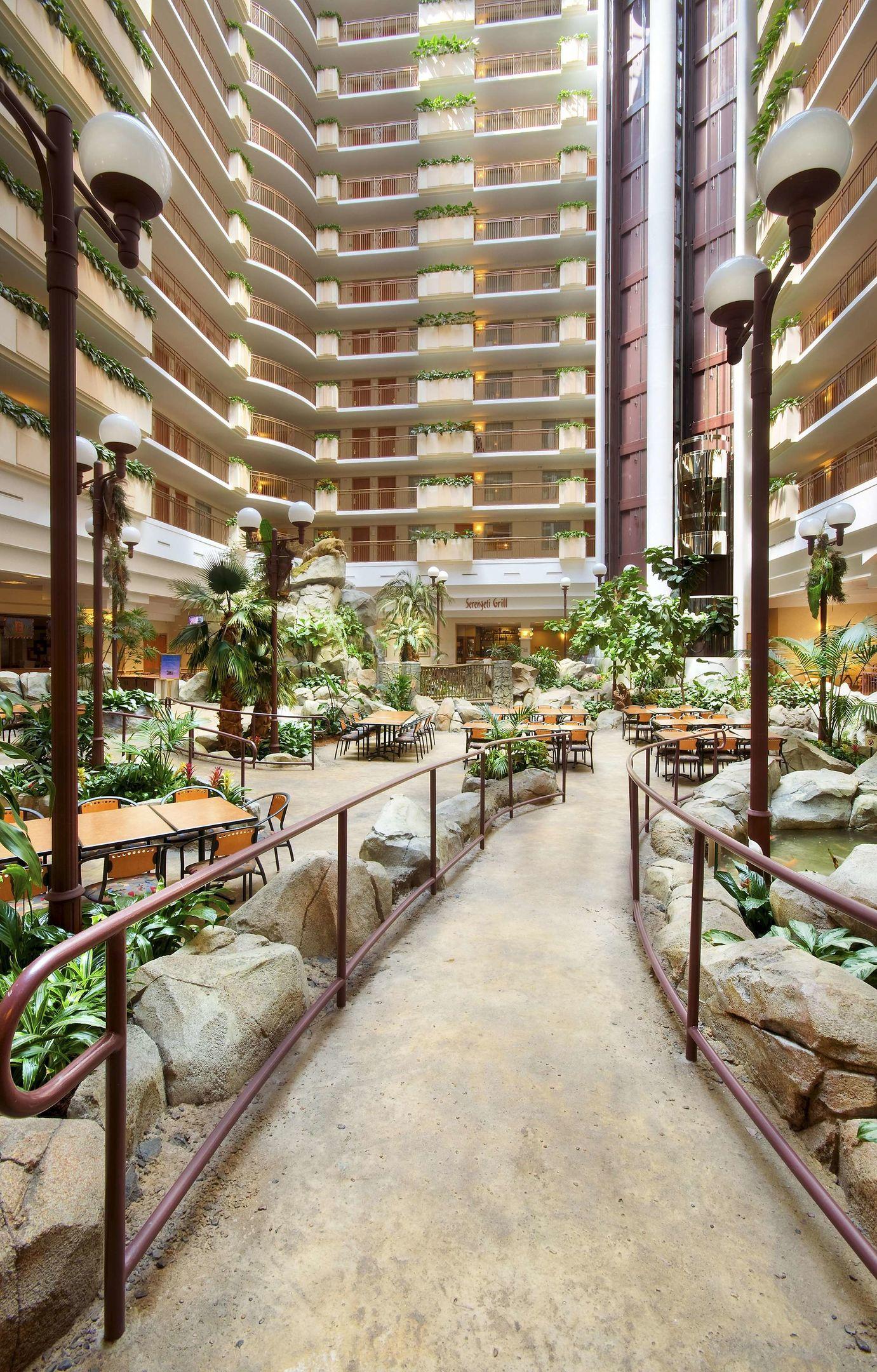 Embassy Suites By Hilton Anaheim South — photo 5