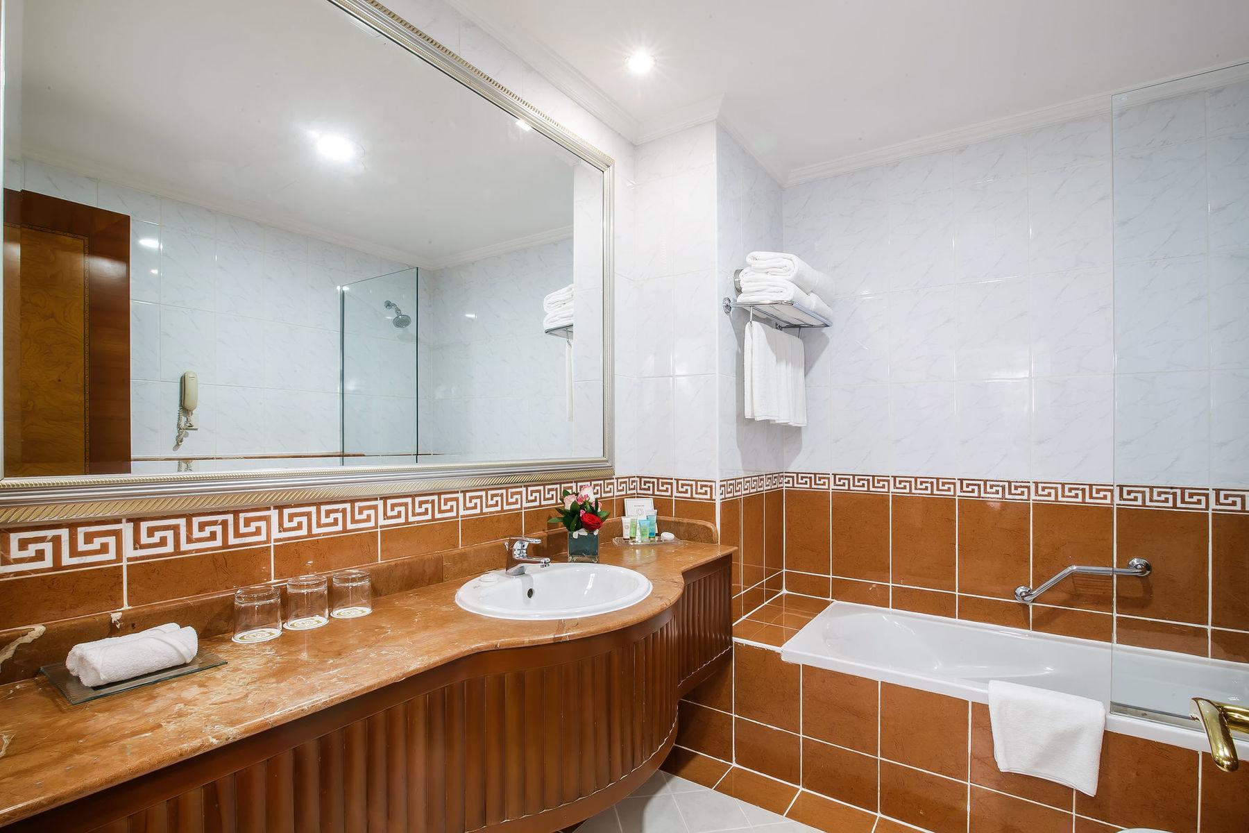 Grand Excelsior Hotel Bur Dubai — photo 4