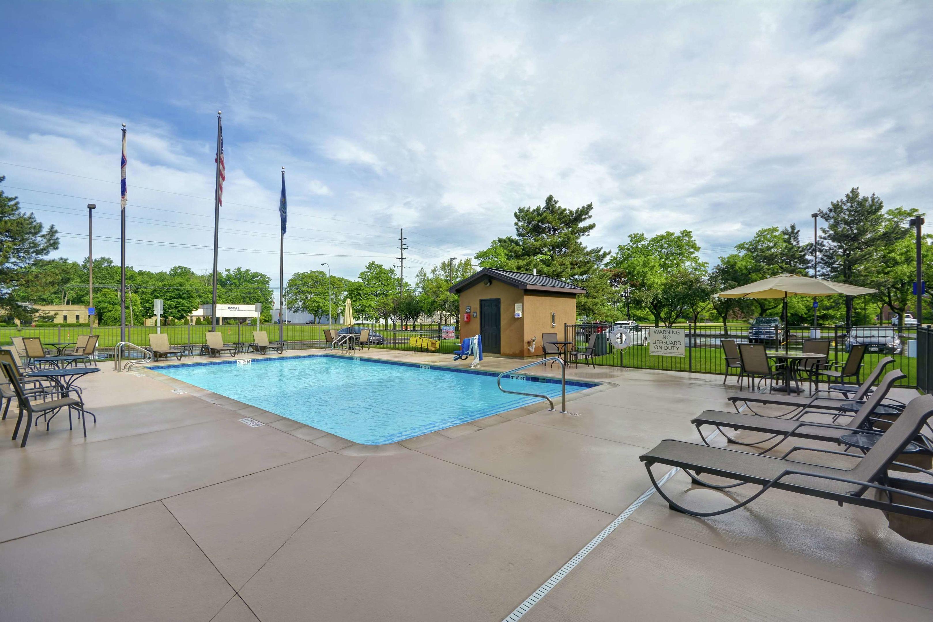 Hampton Inn Detroit/Madison Heights/South Troy — photo 4