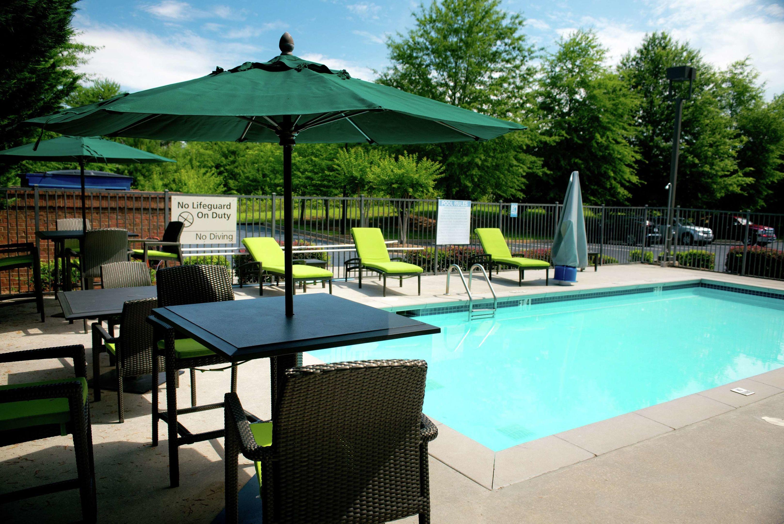 Hampton Inn Fayetteville — photo 3