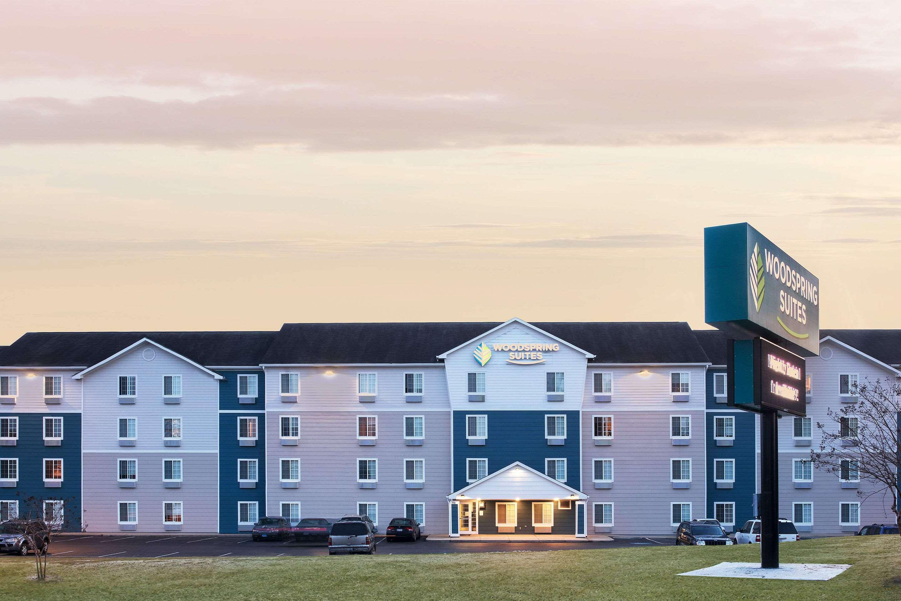 WoodSpring Suites Fayetteville — photo 4