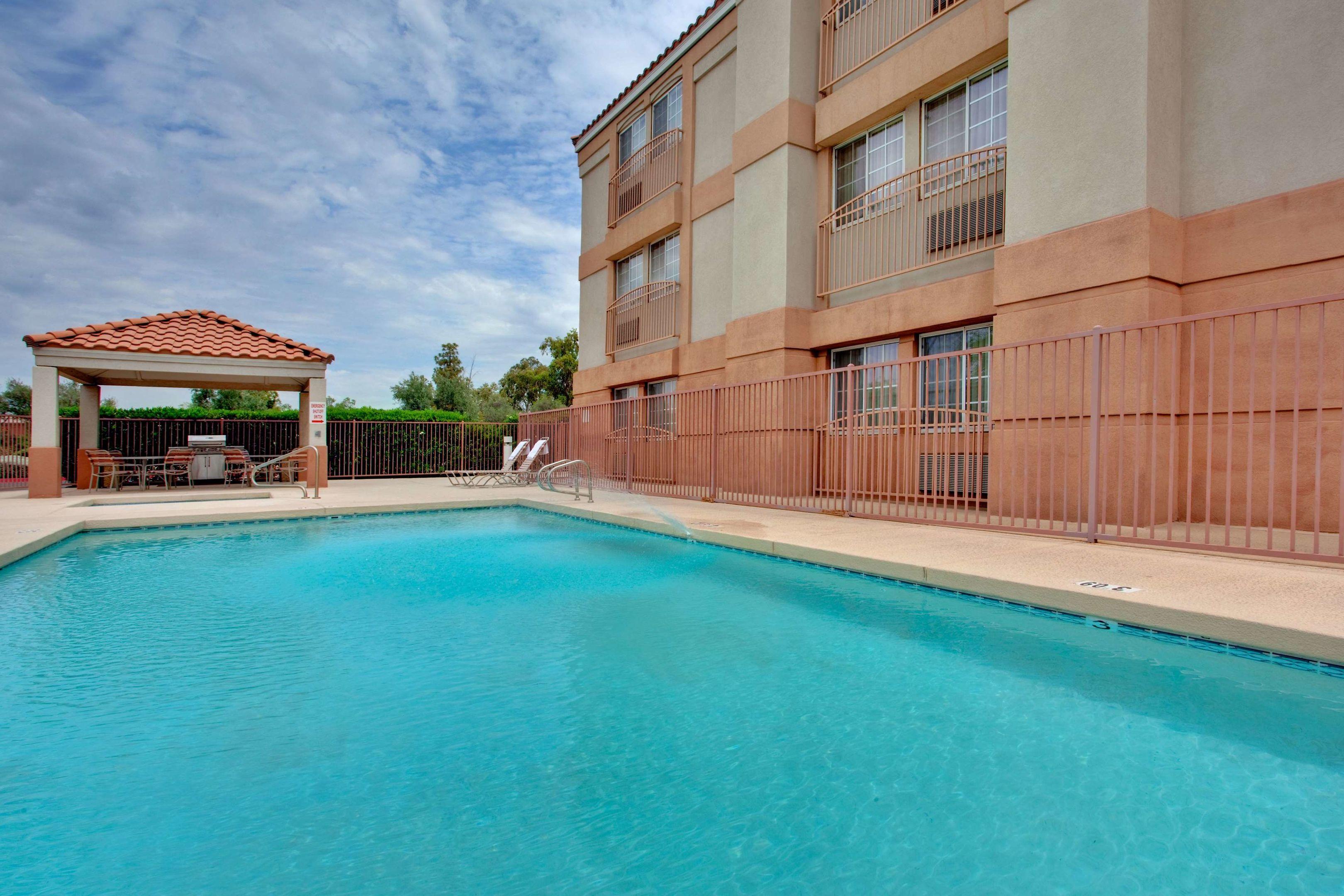 Sonesta Simply Suites Phoenix Tempe — photo 4