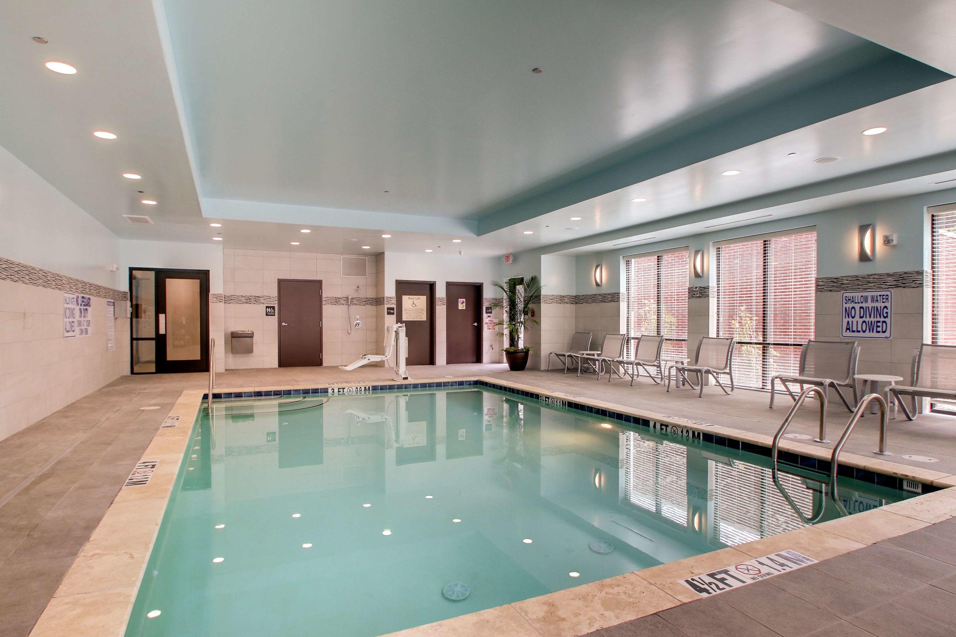 Hampton Inn & Suites Greenville Airport — photo 5