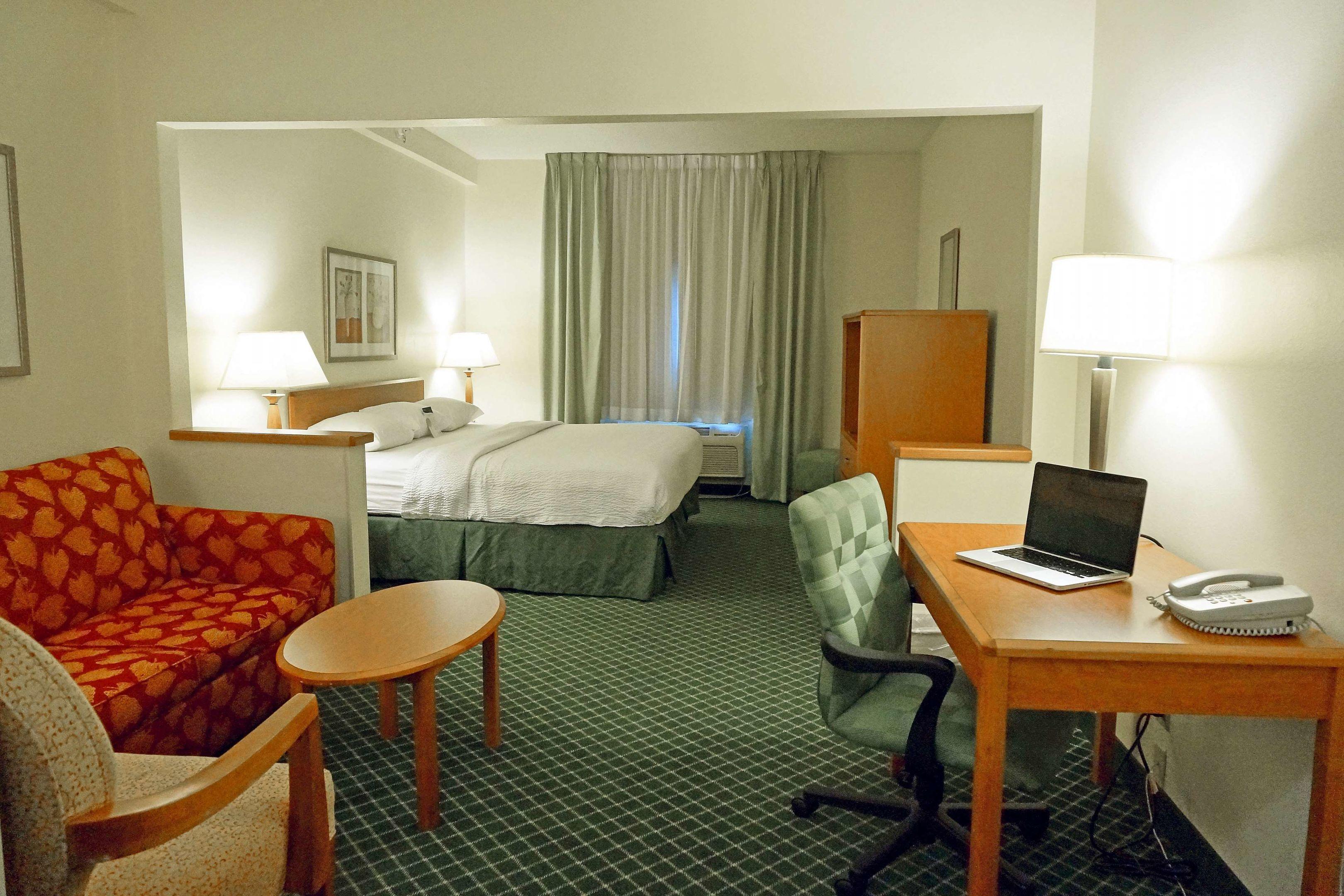 Motel 6 Indianapolis Anderson — photo 4