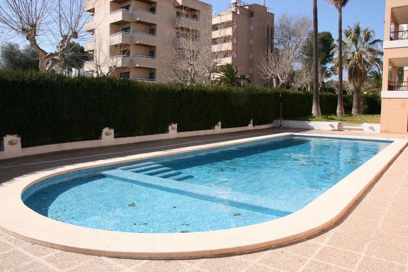 Apartamentos S'Olivera — photo 4