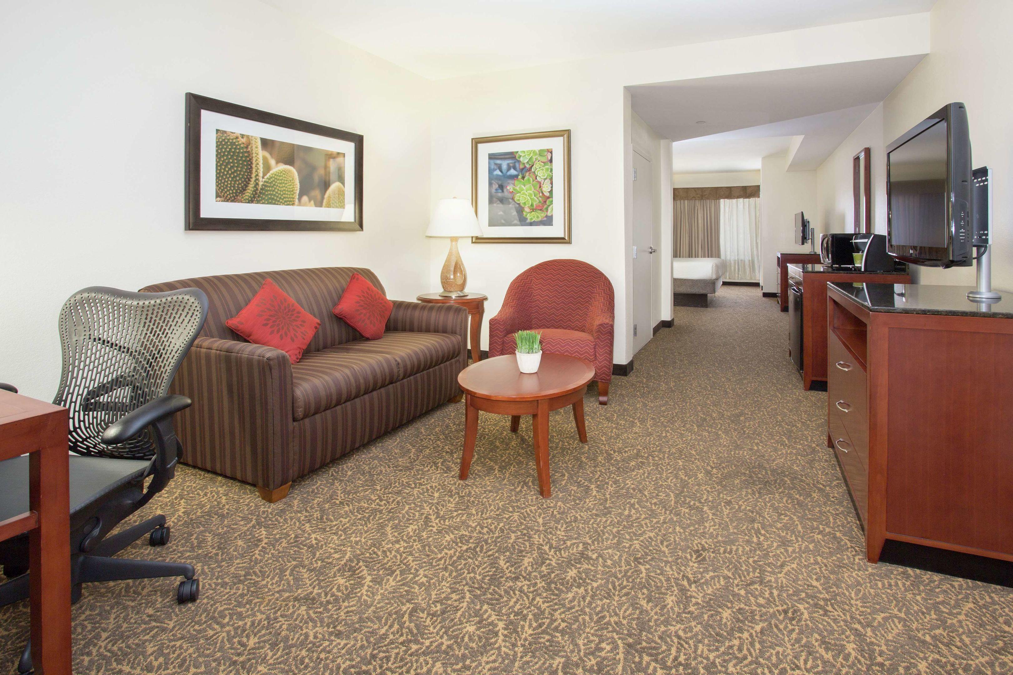 Hilton Garden Inn Phoenix/Avondale — photo 5