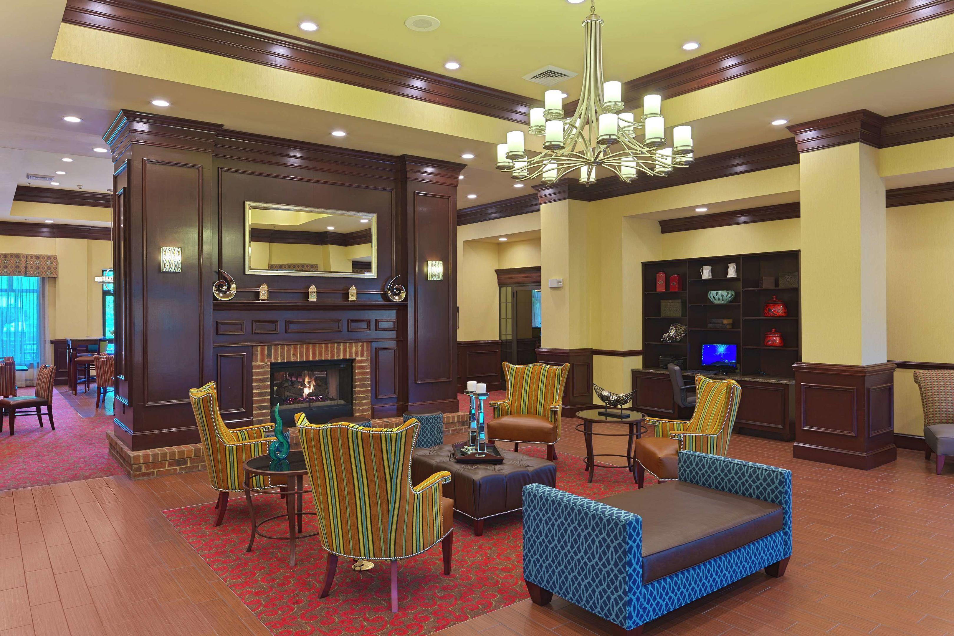 Hampton Inn & Suites Asheville I-26 — photo 4