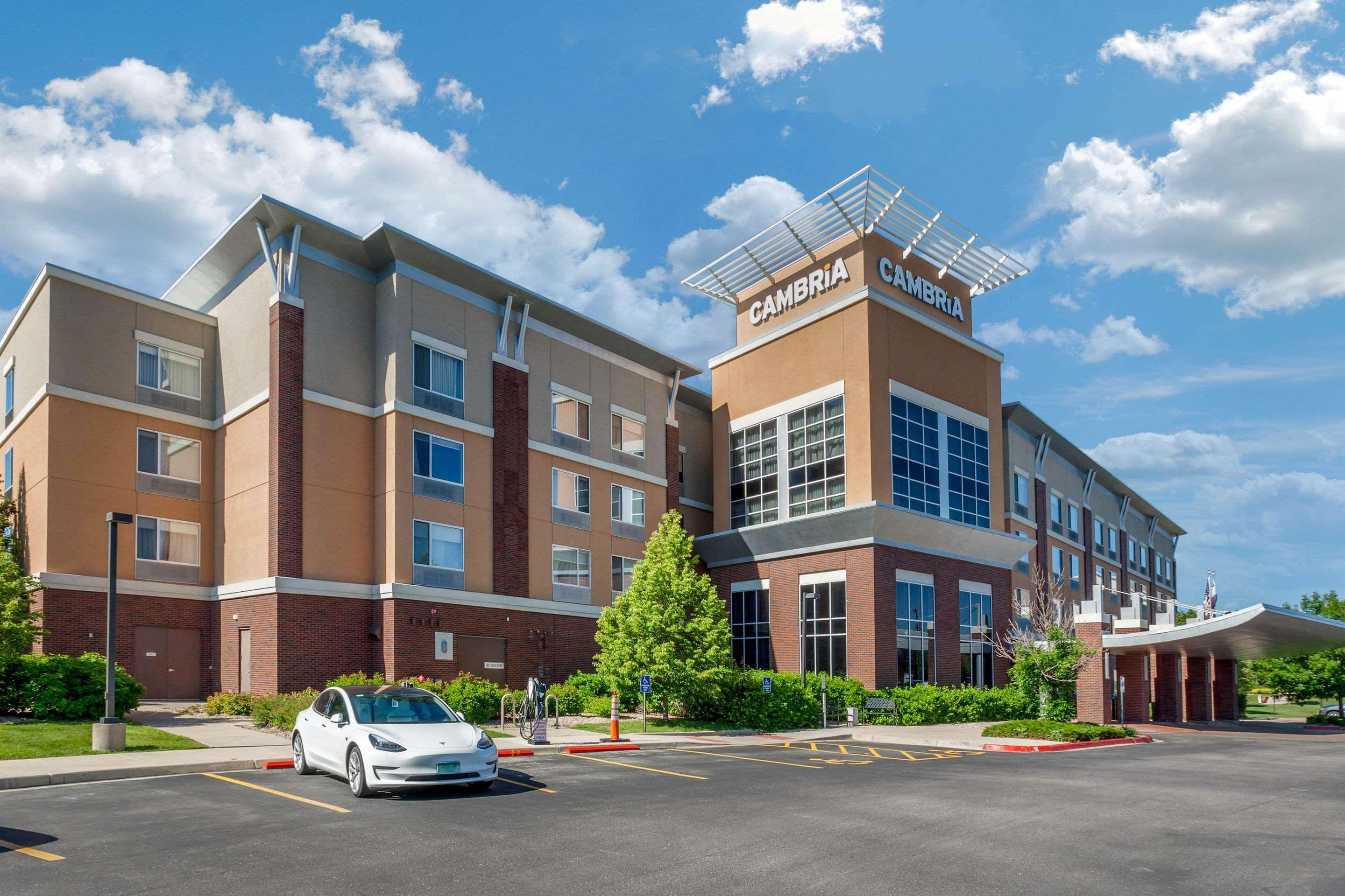 Cambria Suites Fort Collins — photo 3