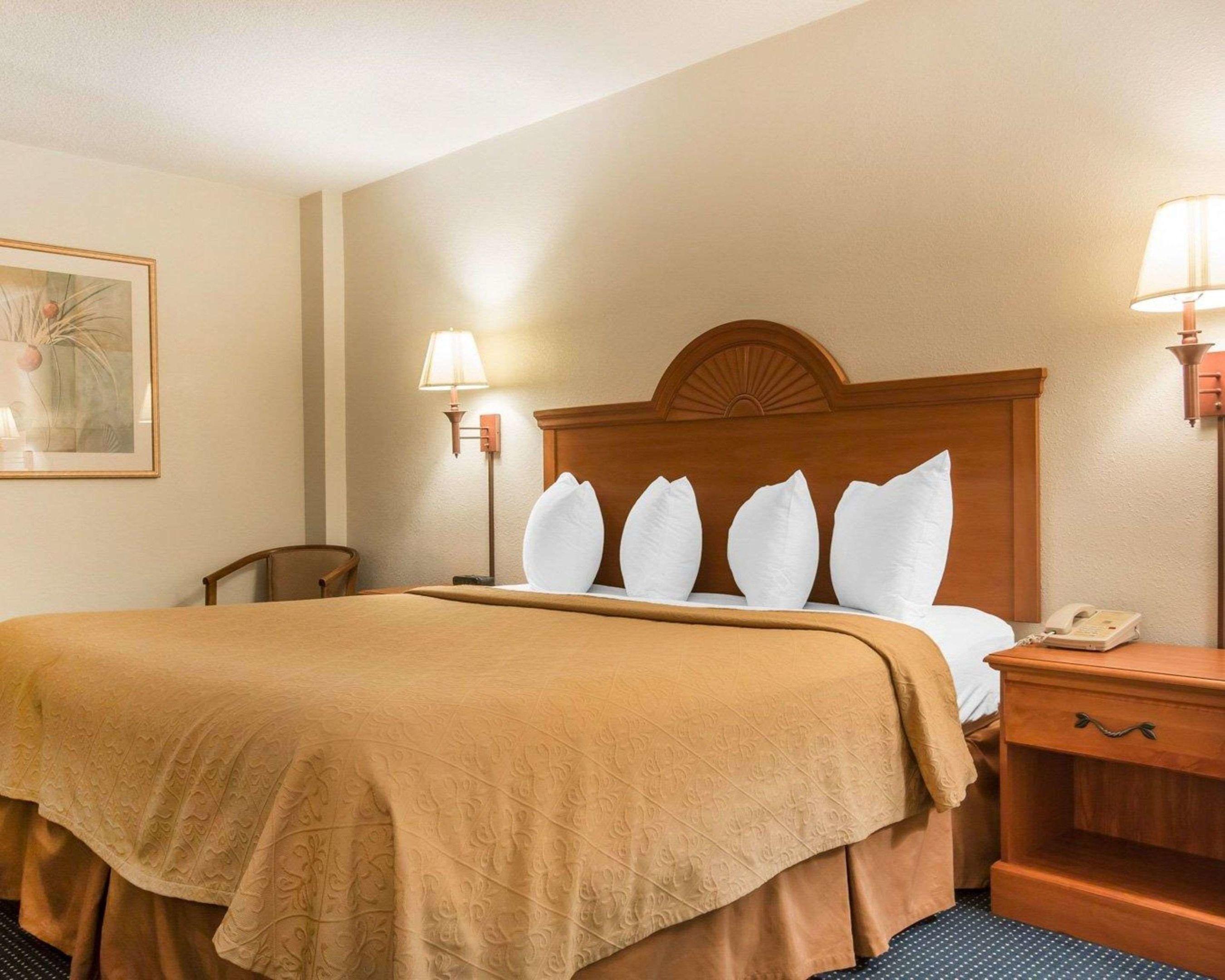 Quality Inn Massena — photo 5