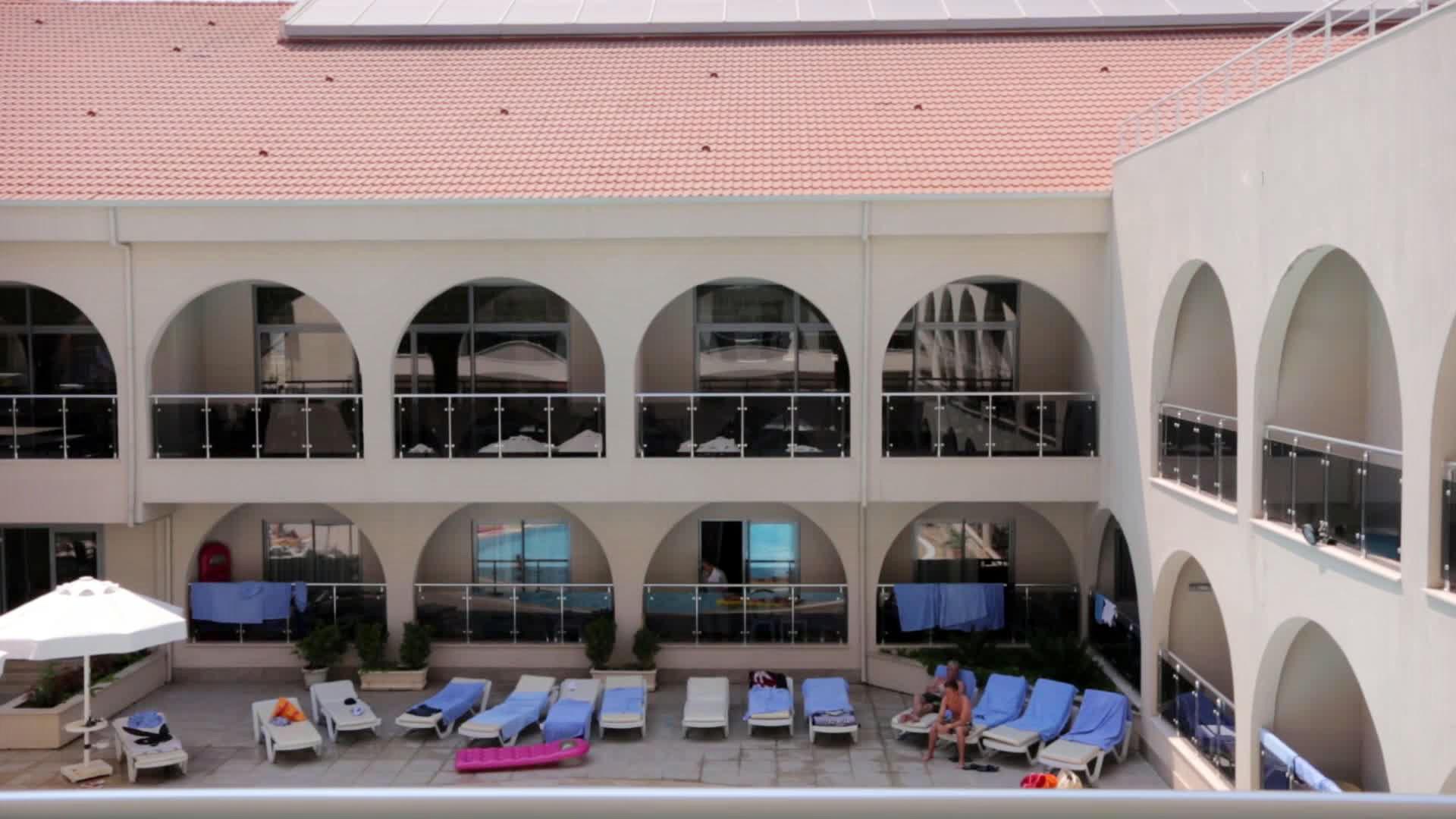 Diamond Beach Hotel — photo 5