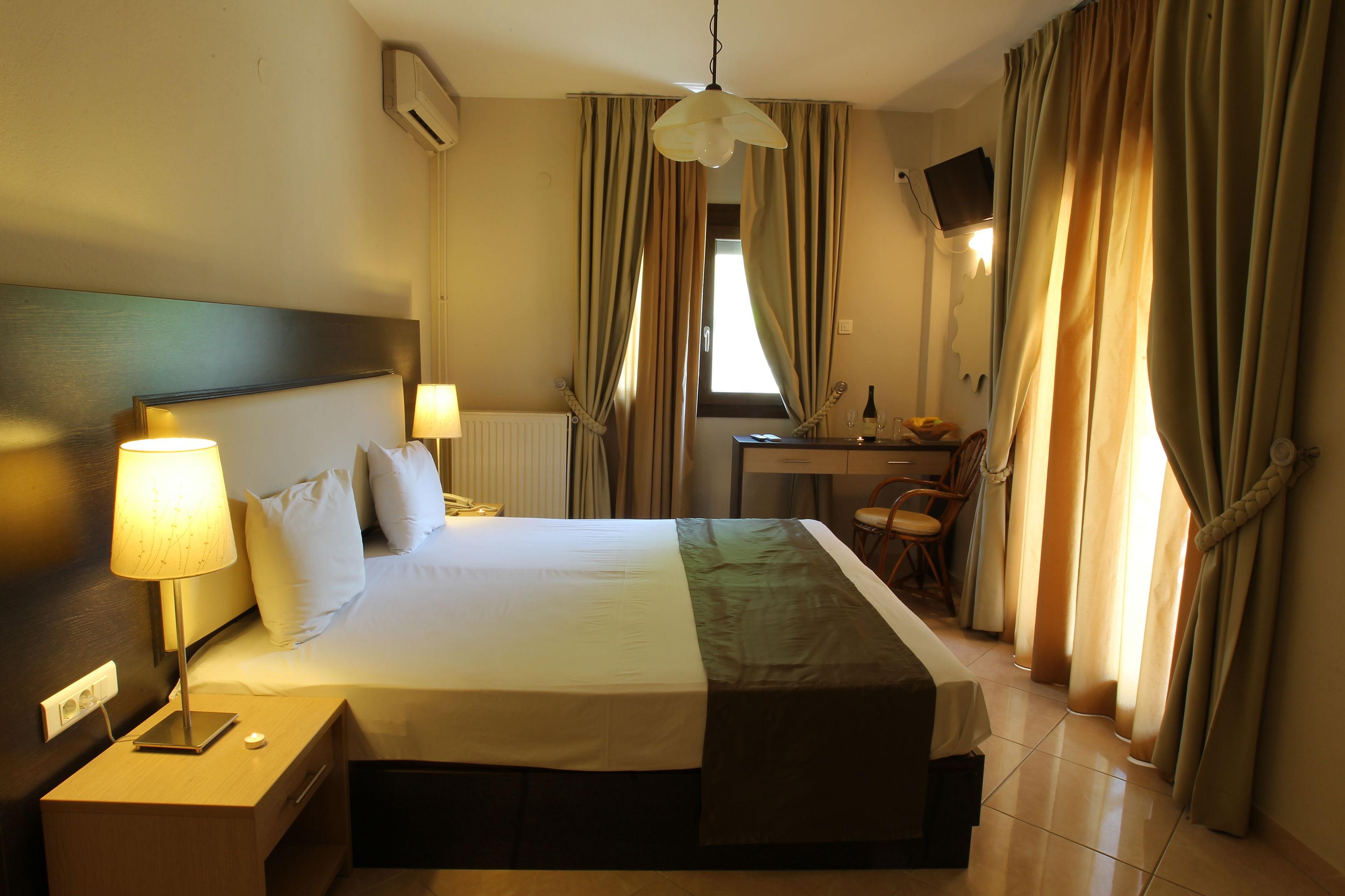 Meliton Inn Hotel And Suites — photo 5
