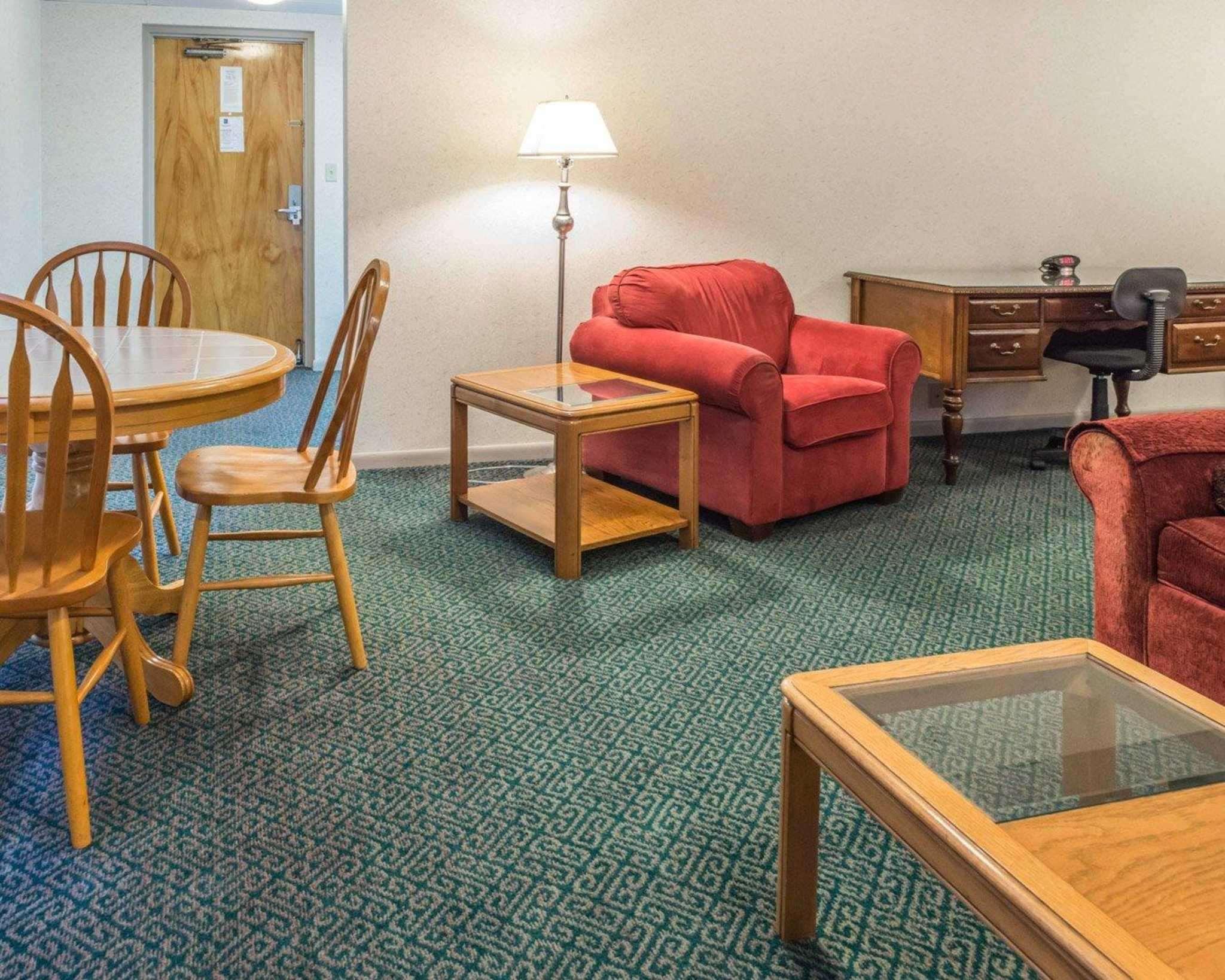 Quality Inn Royle — photo 5