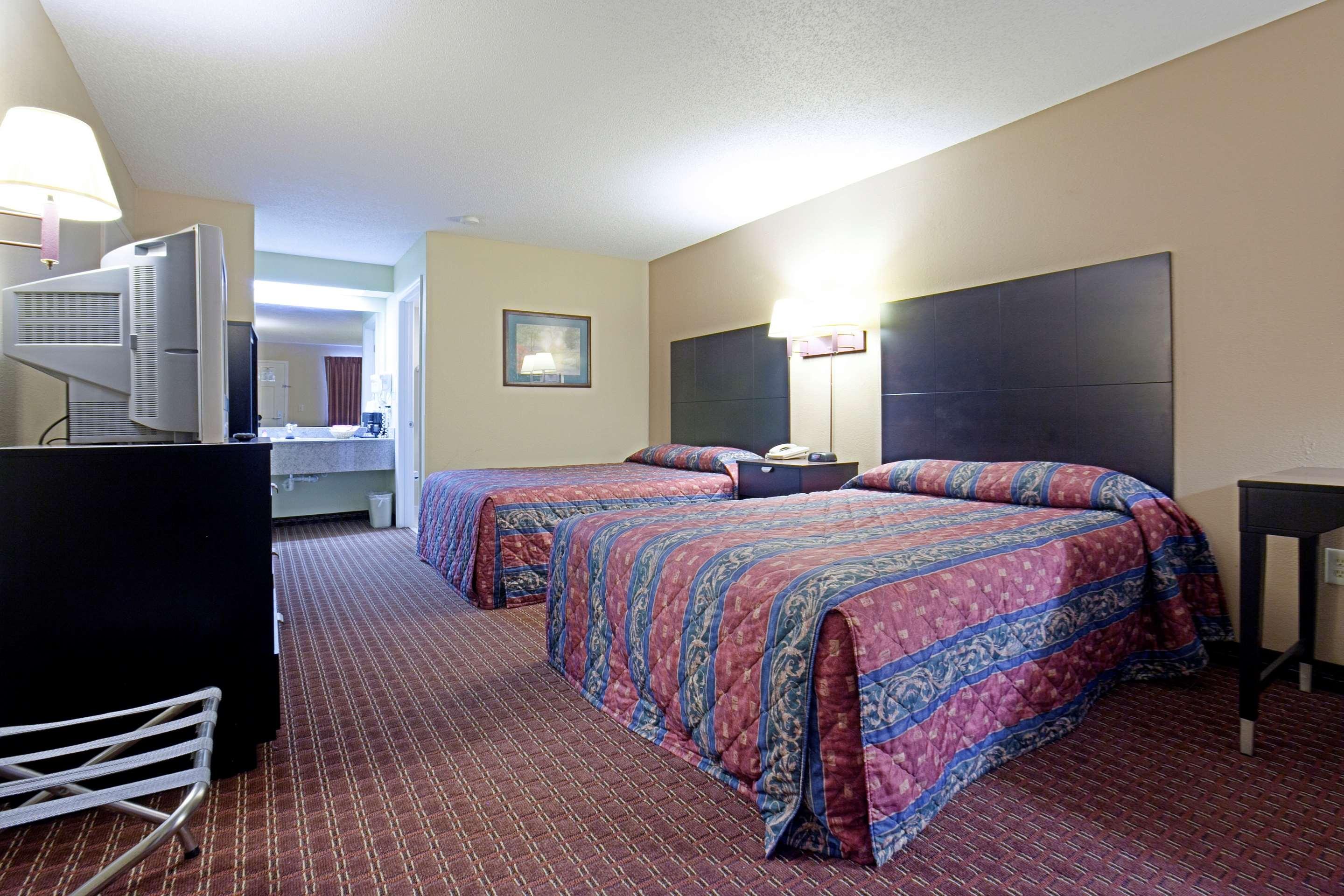 Days Inn Montezuma — photo 4