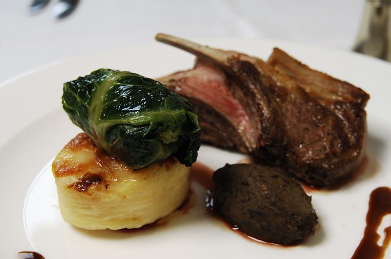 The Howard — photo 5