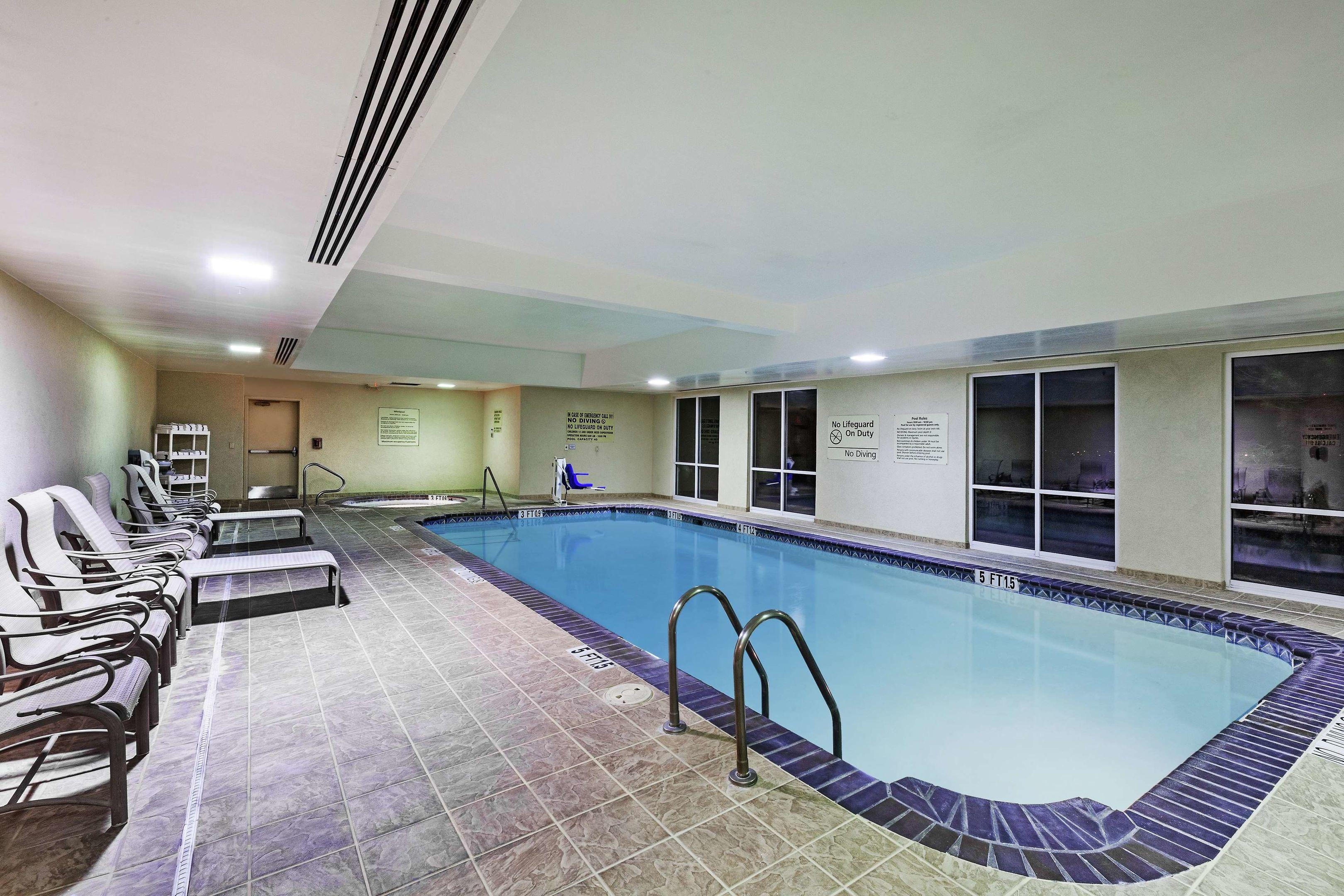 Hampton Inn & Suites El Paso West — photo 4
