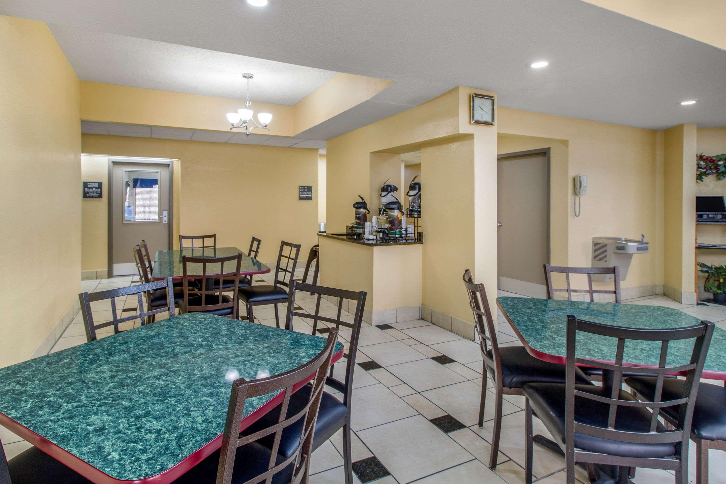 Quality Inn Bulls Gap — photo 4