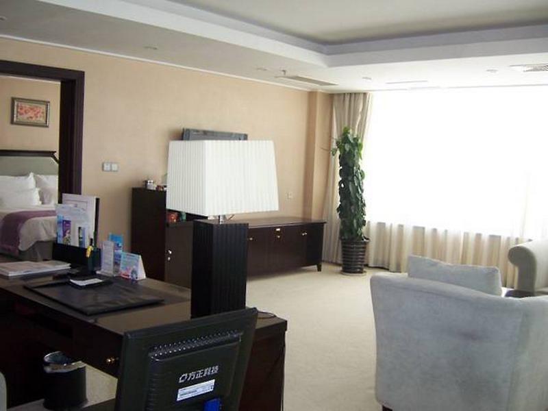 Sophia International Hotel, Qingdao — photo 4